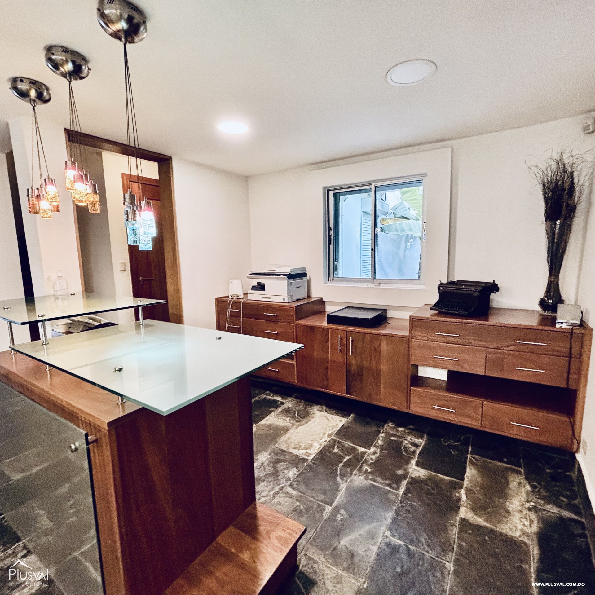 Propiedad comercial para oficinas o co-working 389333