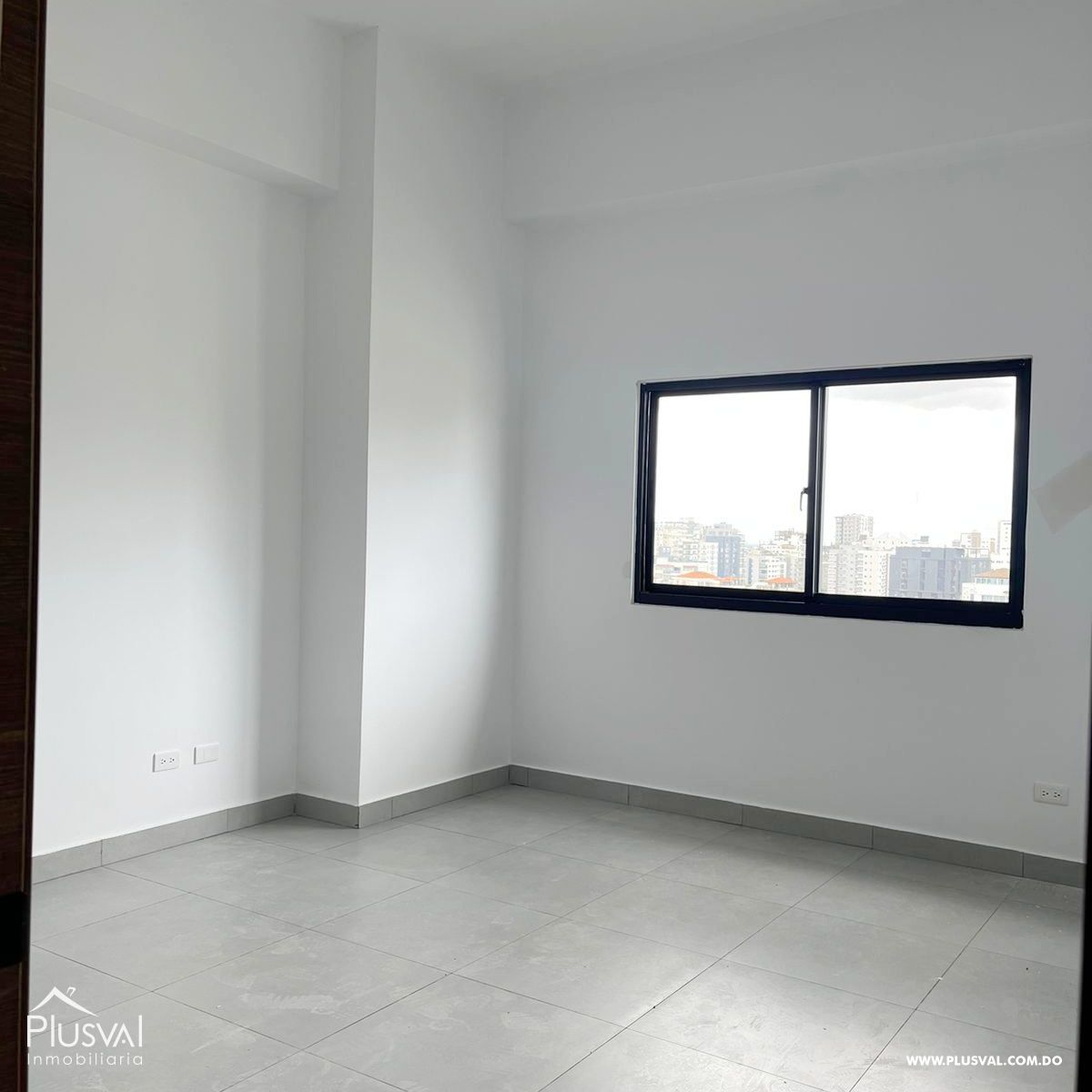 Apartamento piso alto con LB completa 383126