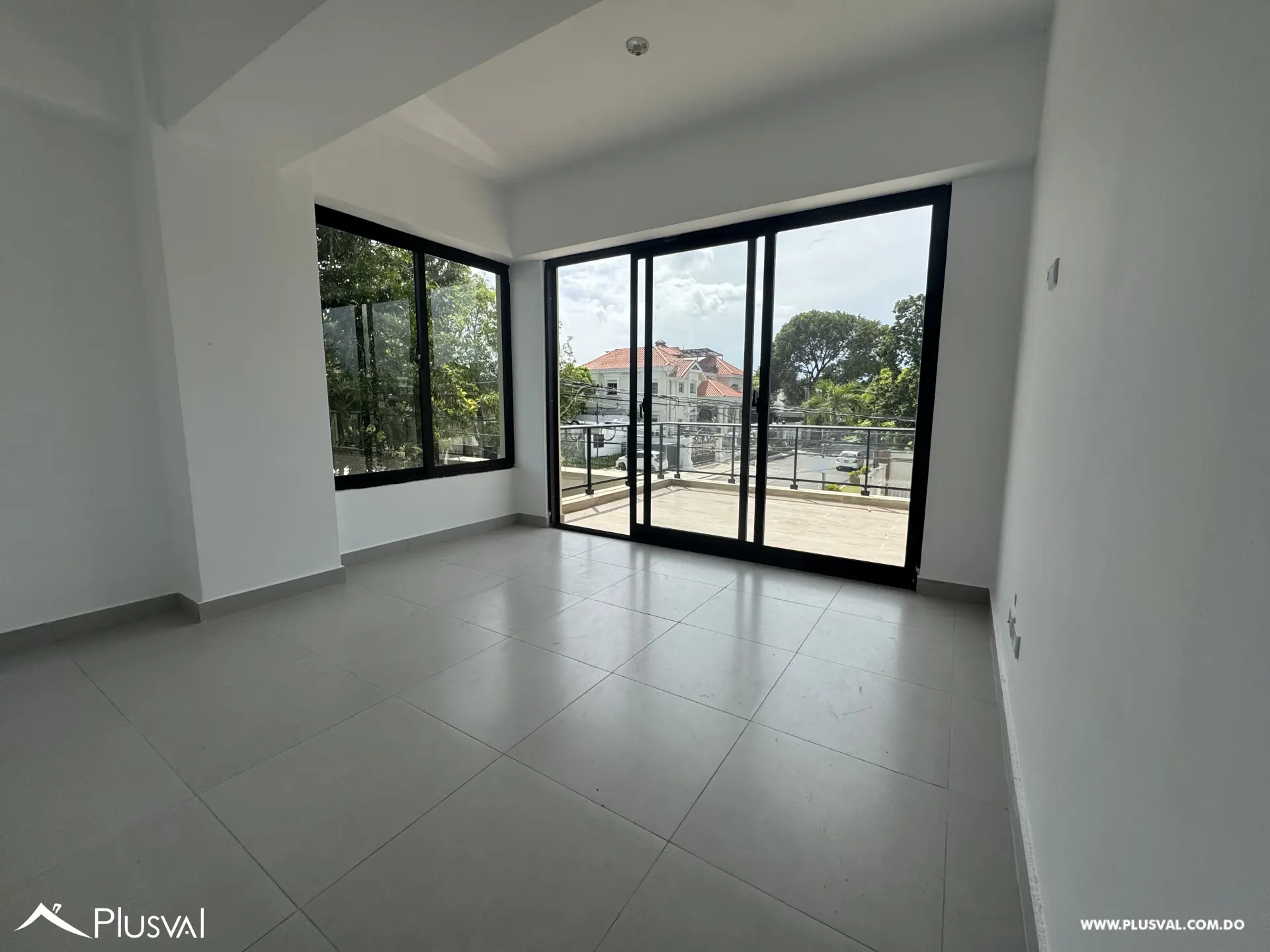 Apartamento con terraza en venta en los prados 464573