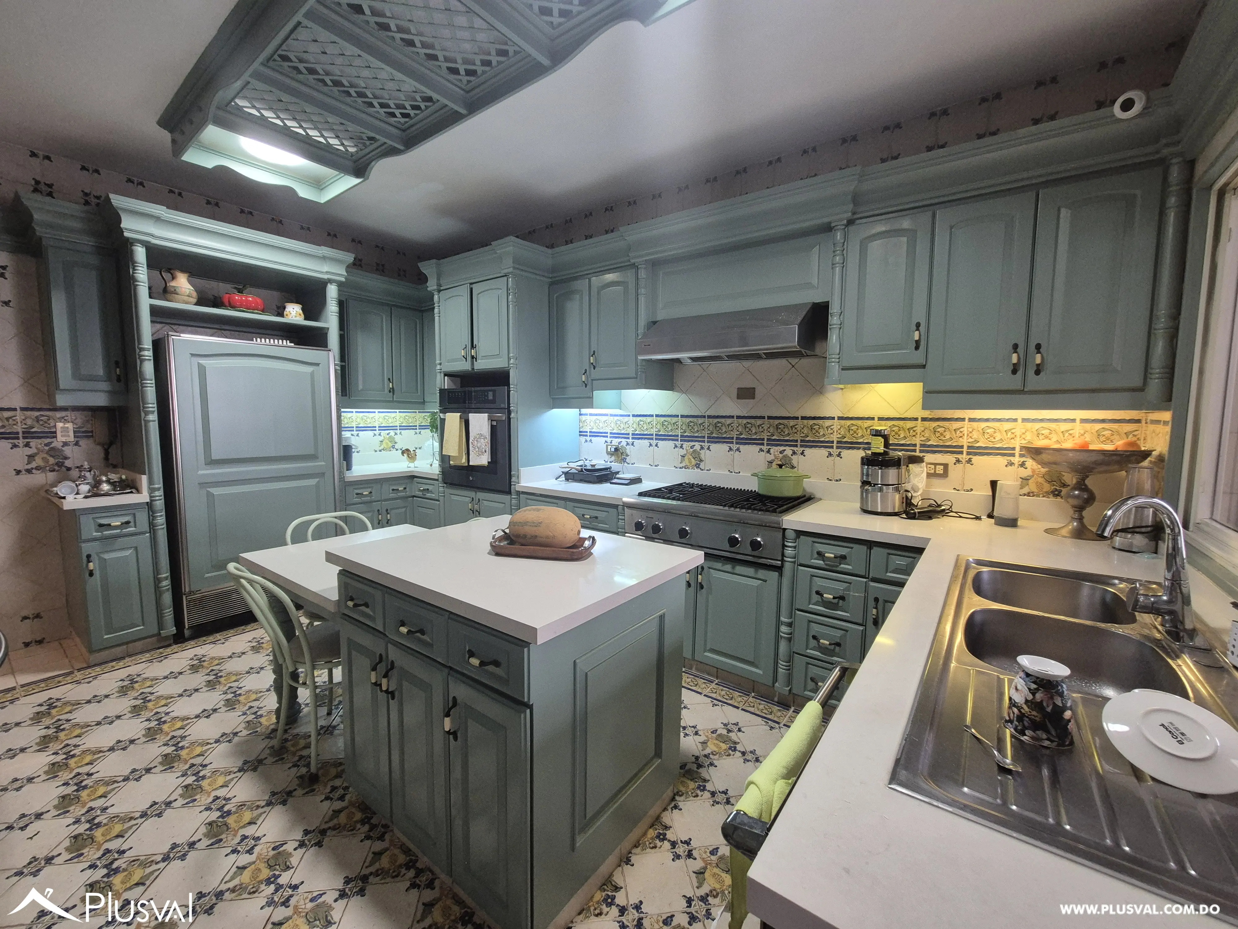 Apartamento uno por piso en venta en Serralles en piso alto 456454