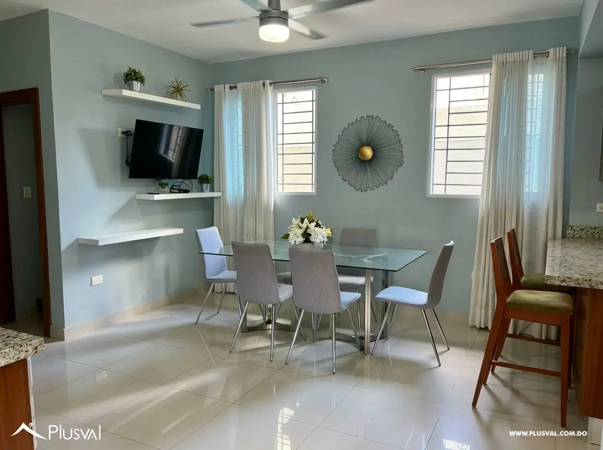 Amplio y Moderno Apartamento en Alquiler con Una Distribución de Lujo 530814