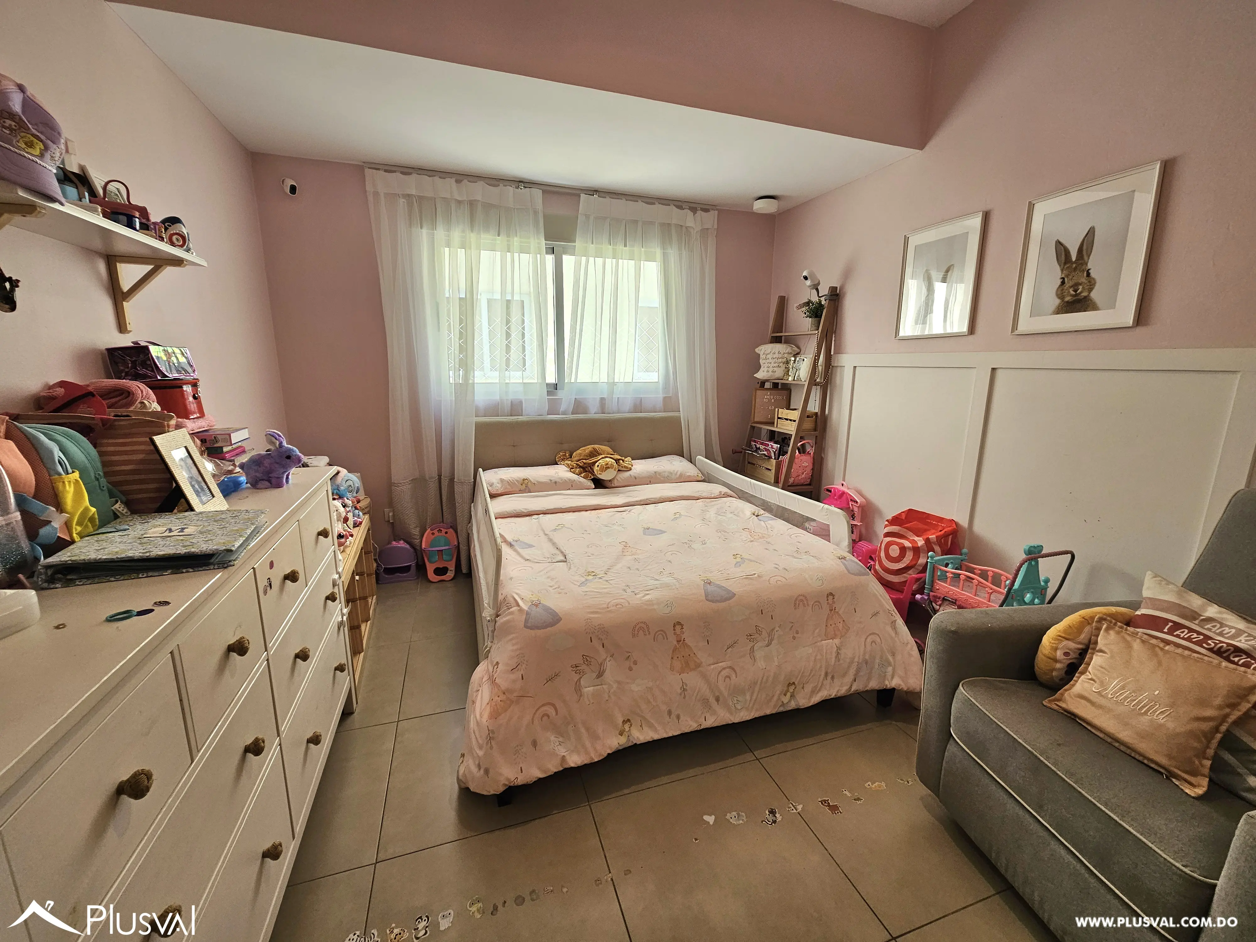 Alquilo apartamento con línea blanca a dos esquinas del Parque Mirador Sur 500664