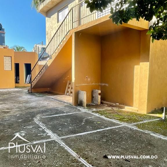 Casa ideal para solar o Empresa en venta en los restauradores 252377