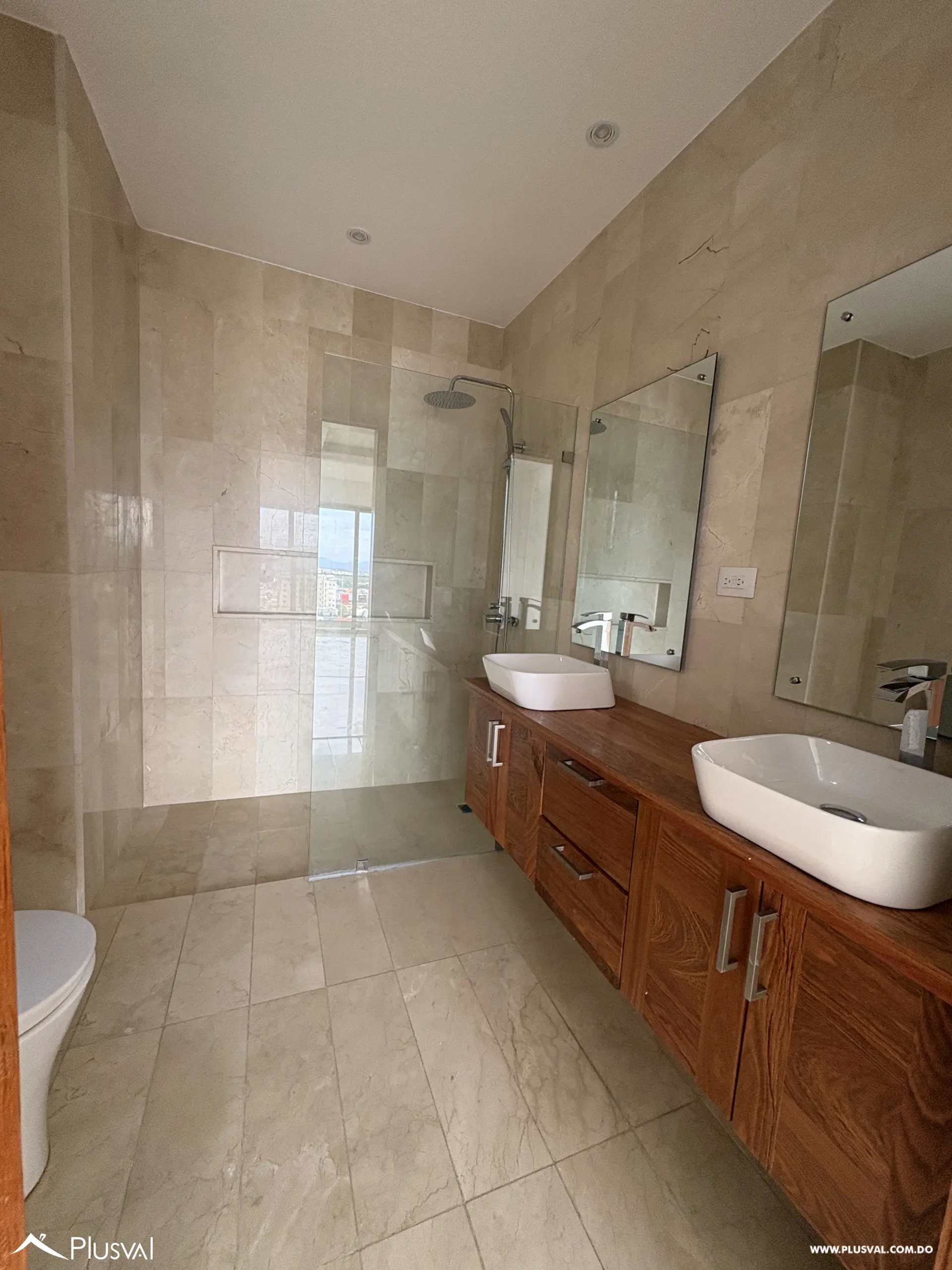Excelente PH en venta en Paraíso de 4 habitaciones, Terraza privada y balcon. 488779