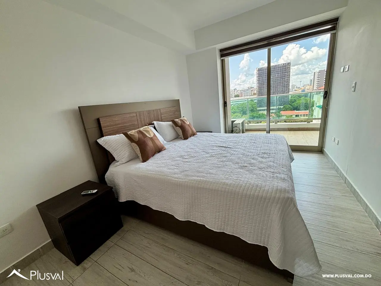 Apartamento amueblado con lindas áreas sociales en alquiler en La Julia 455737