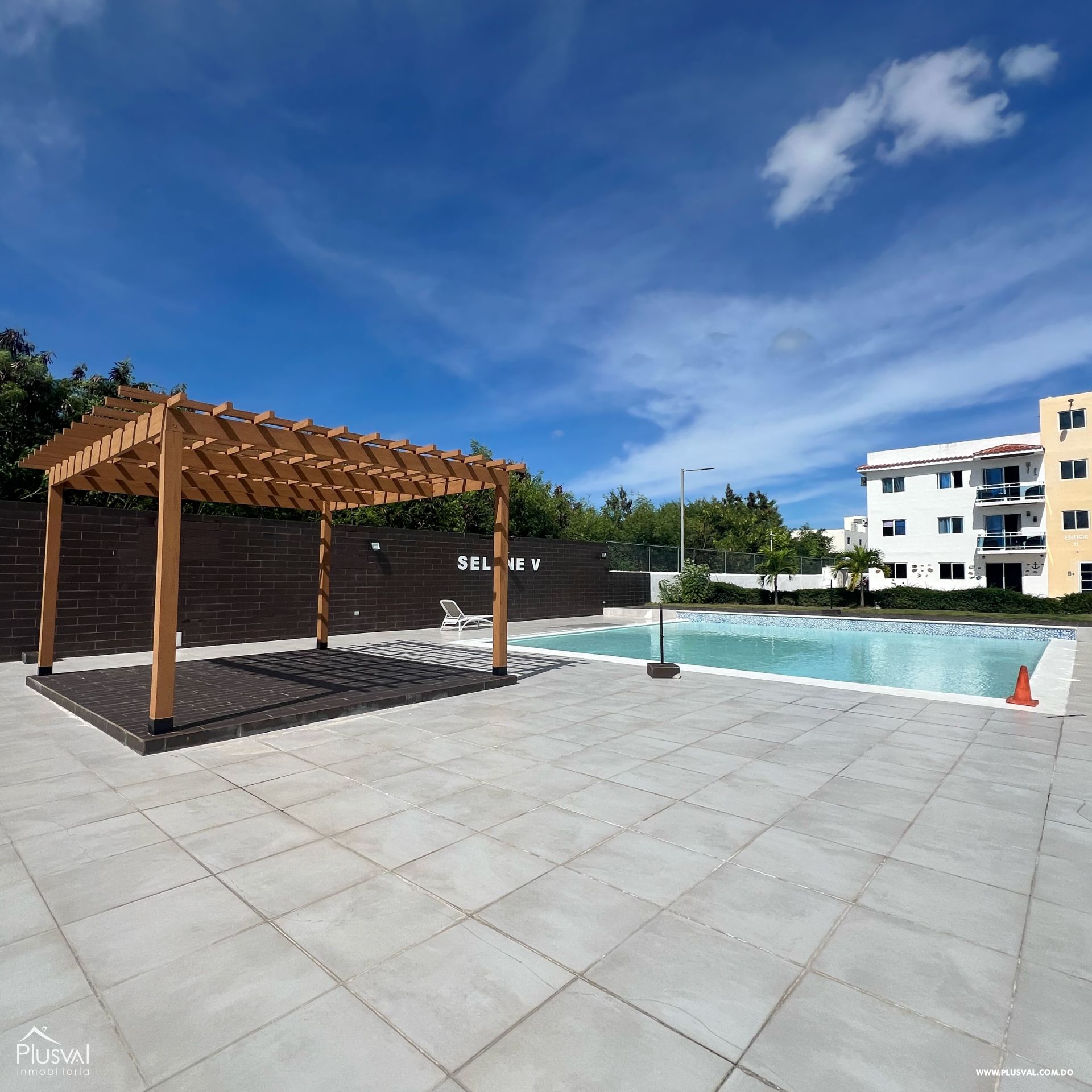 Apartamento amueblado de 2 habitaciones en alquiler en Bávaro 390835