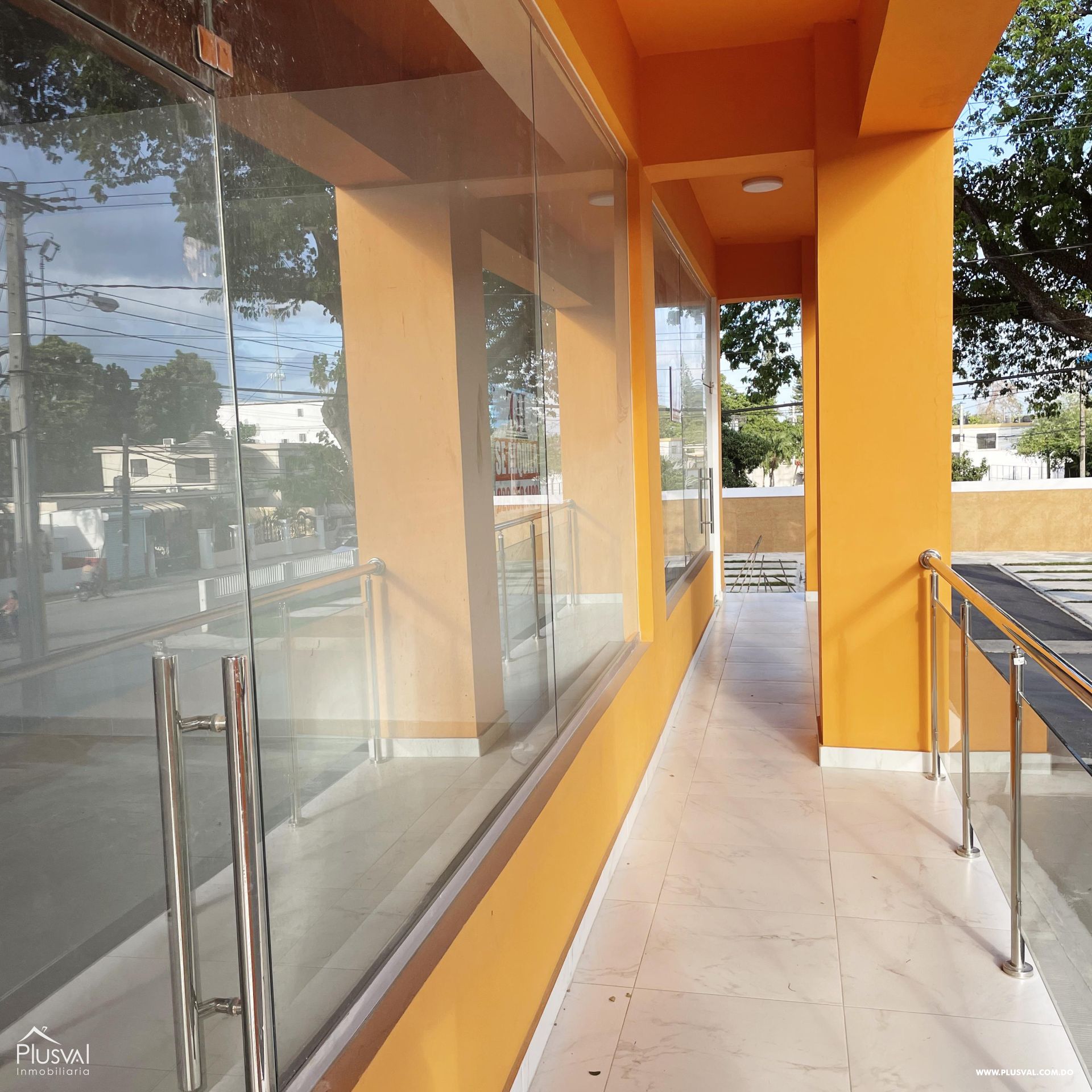Amplio Local Comercial en el Hatico La Vega 378976