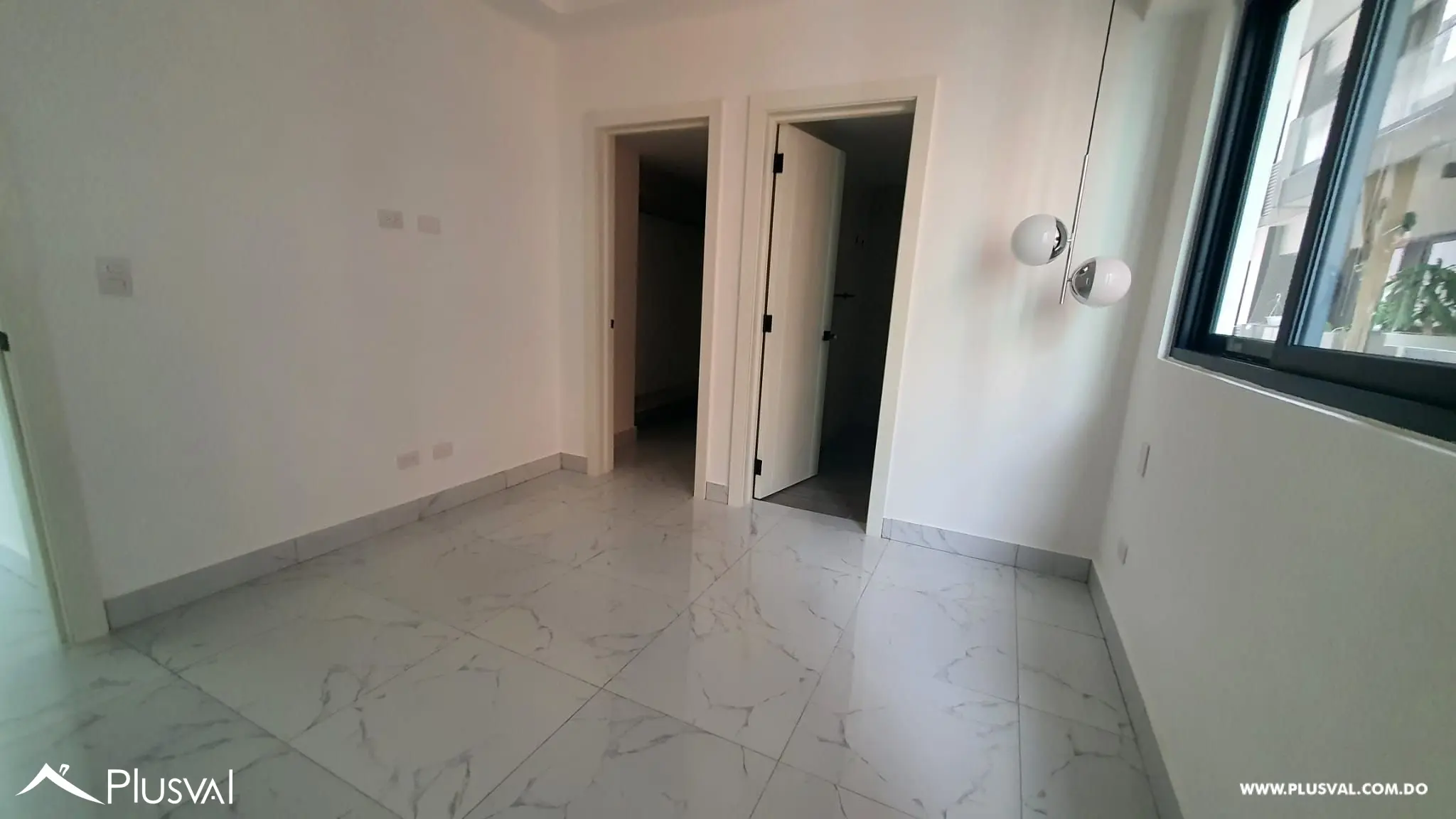 Apartamento en renta en Evaristo Morales 525236