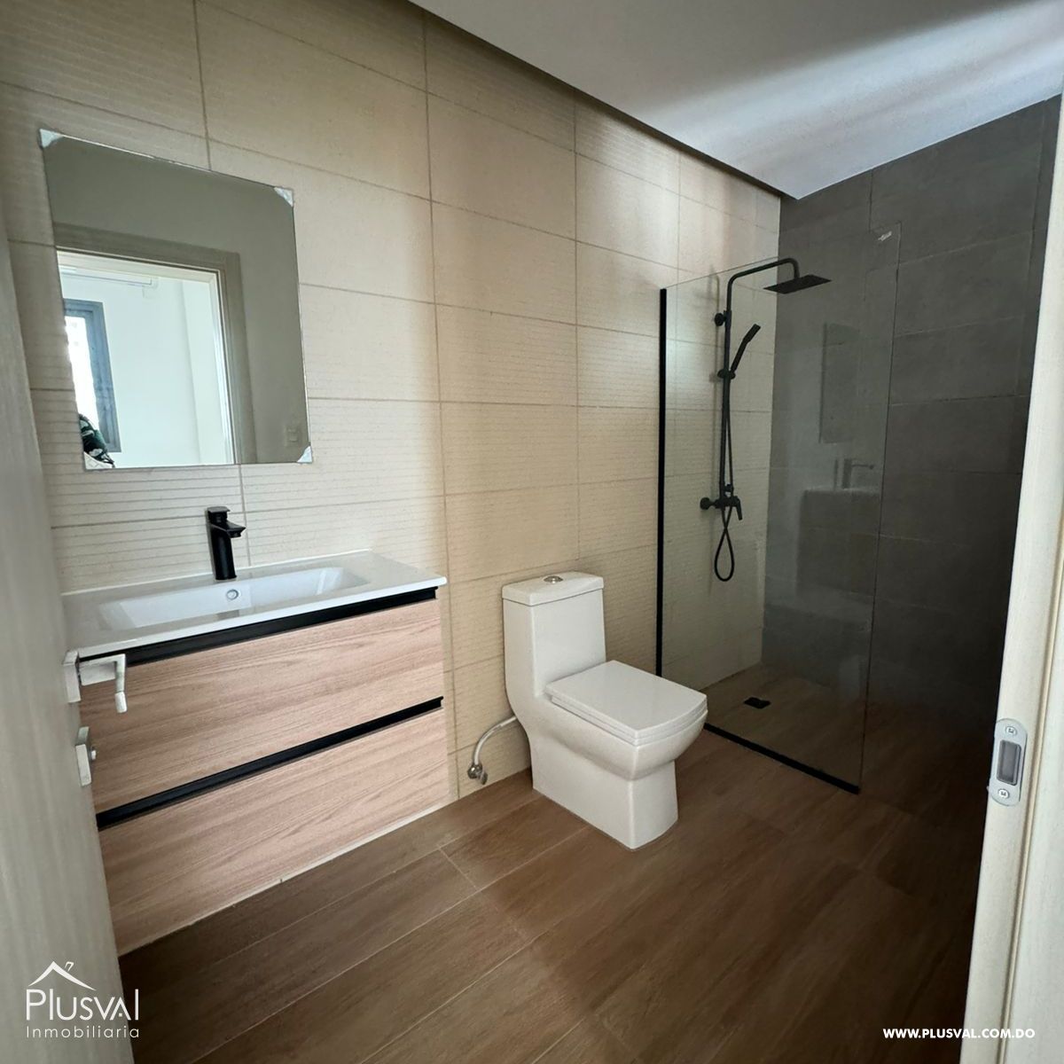 Torre Concepto Condo-Hotel en La Trinitaria en Alquiler 421915