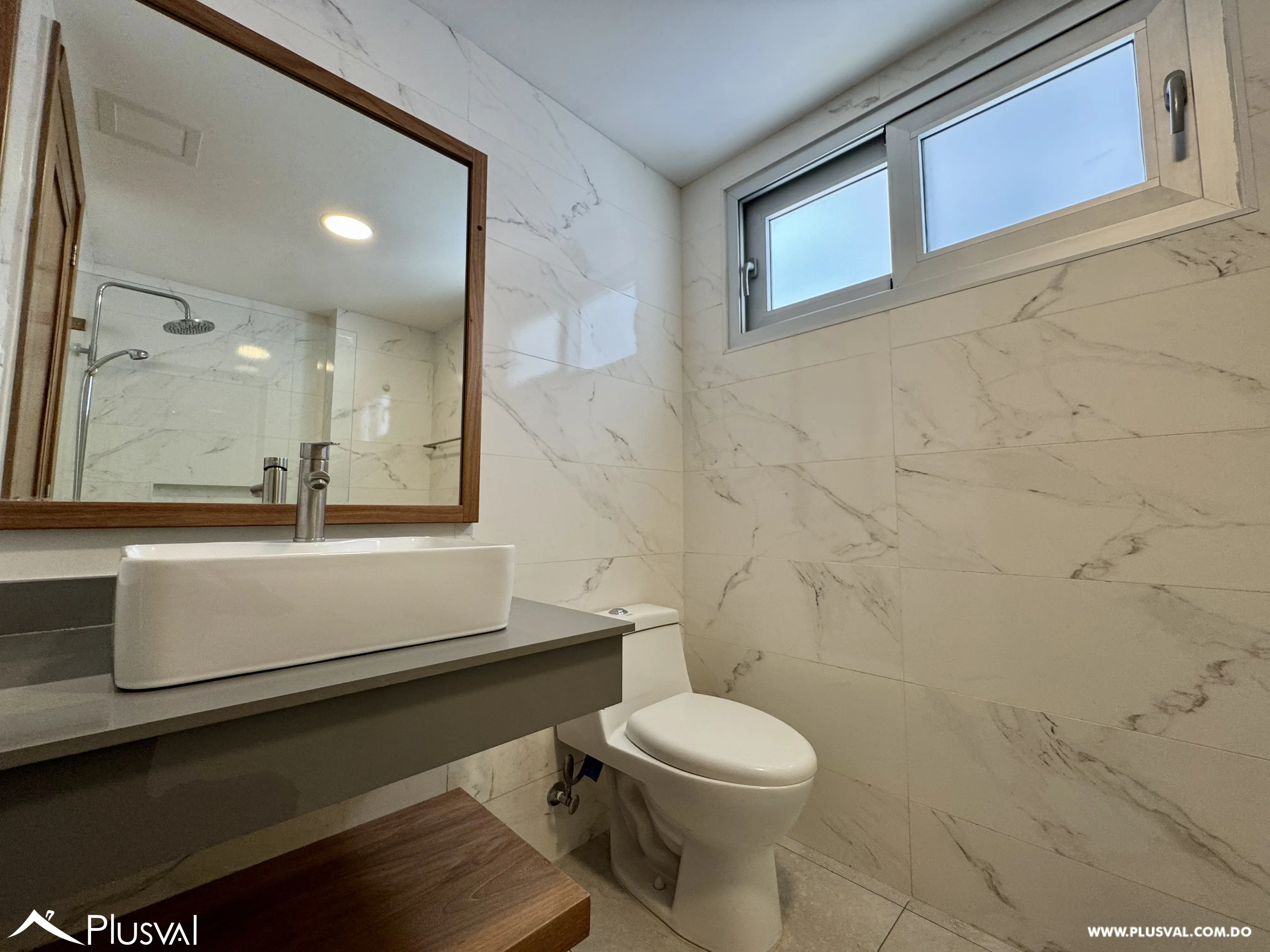 Apartamento de lujo amueblado en alquiler en Naco – 1 habitación y 2 parqueos 523669