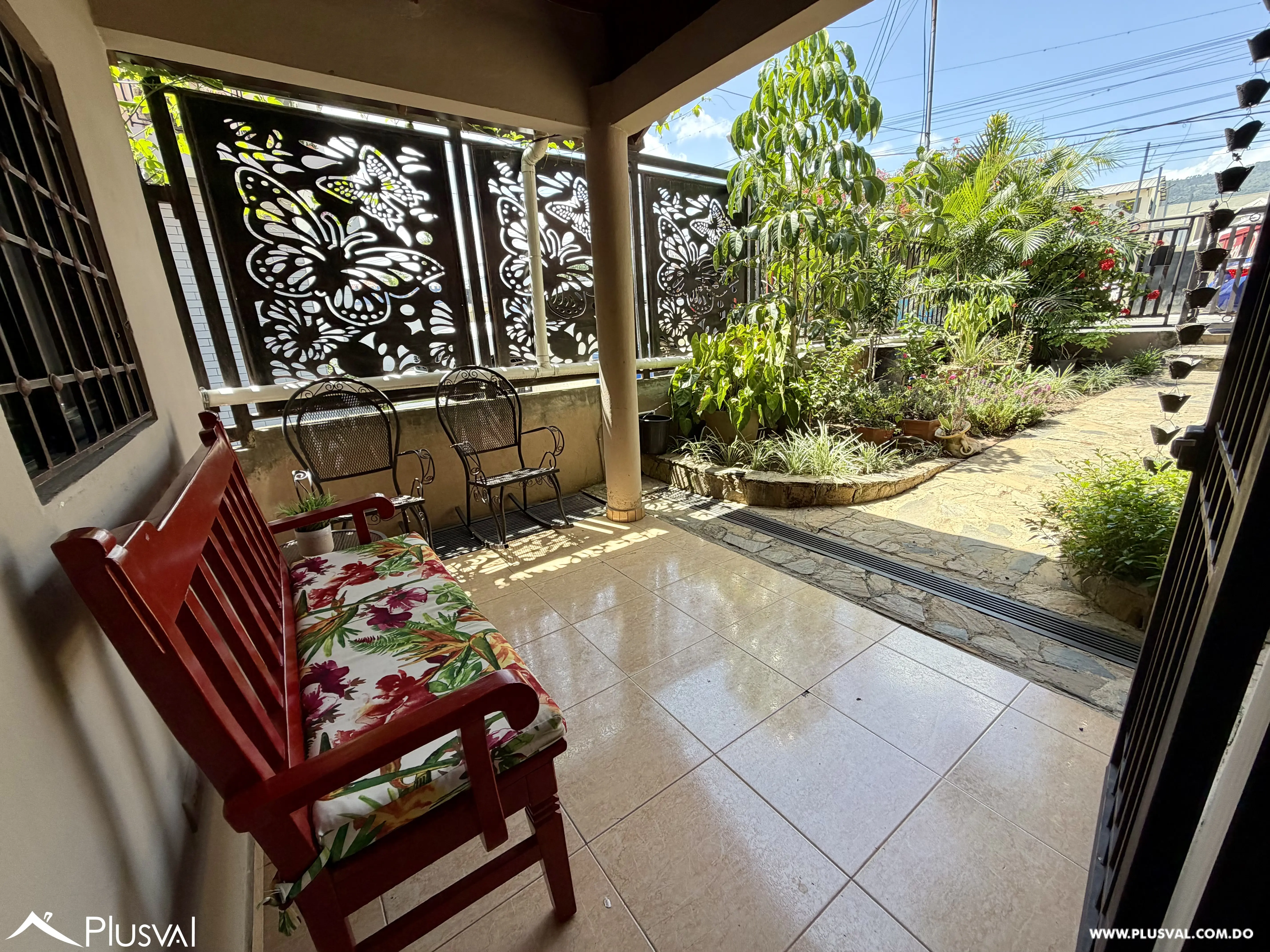 Casa en Venta en el Centro de Jarabacoa | Ideal para Inversión o Uso Comercial 515100