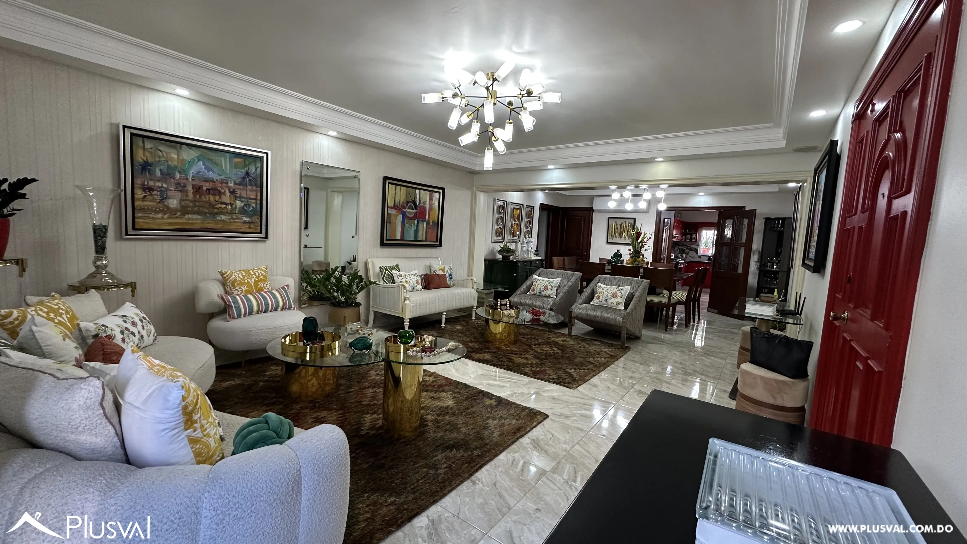 Apartamento en Venta en Evaristo Morales | 3 Habitaciones y 2 Parqueos en Santo Domingo 505379