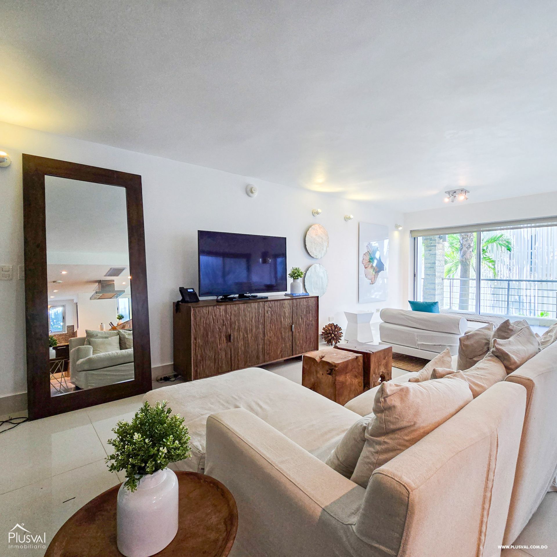Exclusivos Apartamento de 3 Habitaciones en Proyecto Cerrado Frente al Mar. 439565