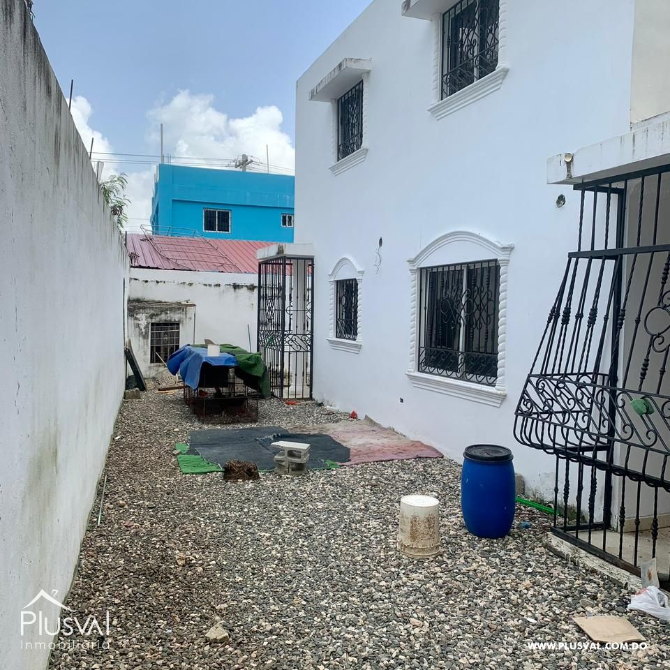 Casa en venta ubicada en  Prado Oriental, Santo Domingo Este 381957