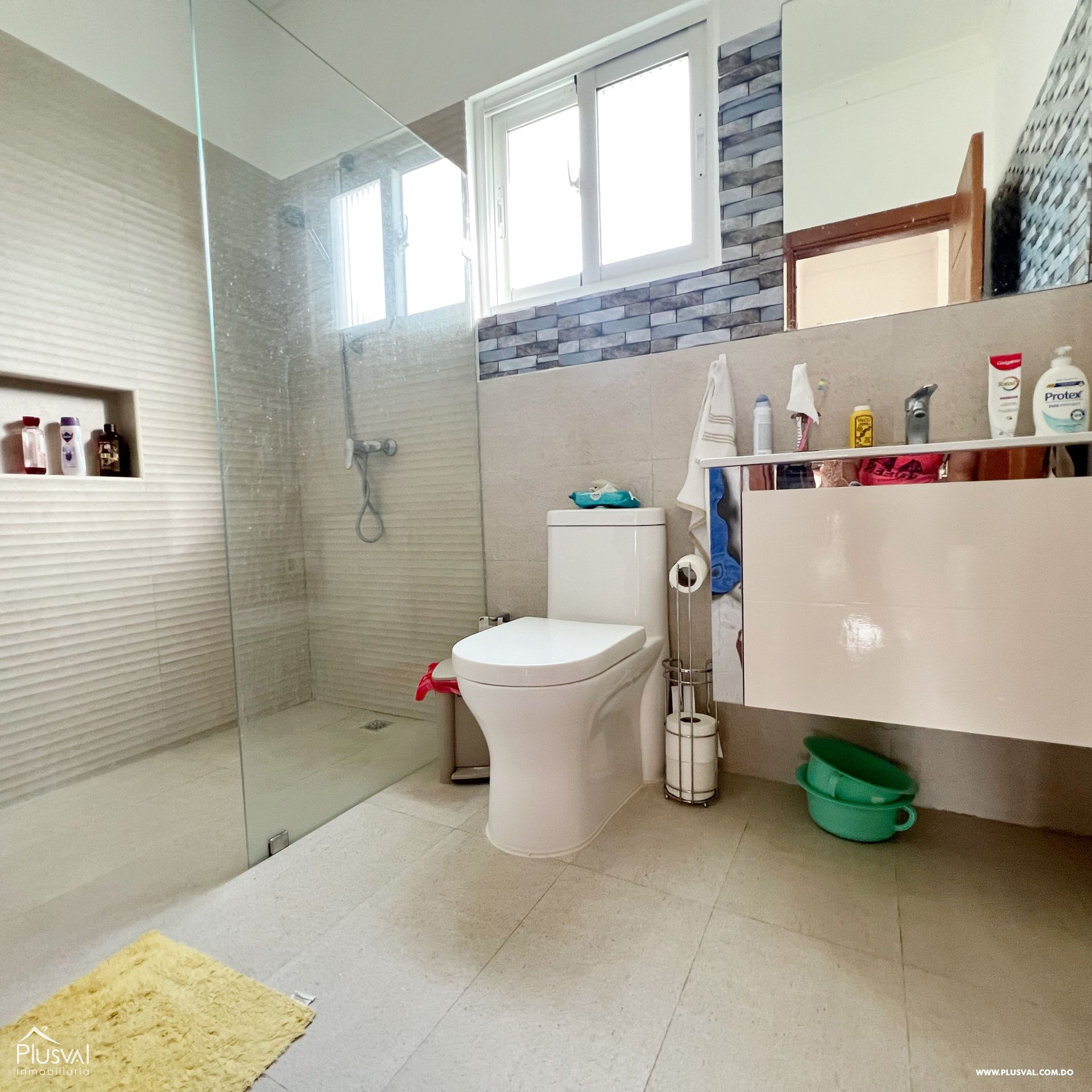 Casa amplia y moderna en venta en Vista Cana 370987