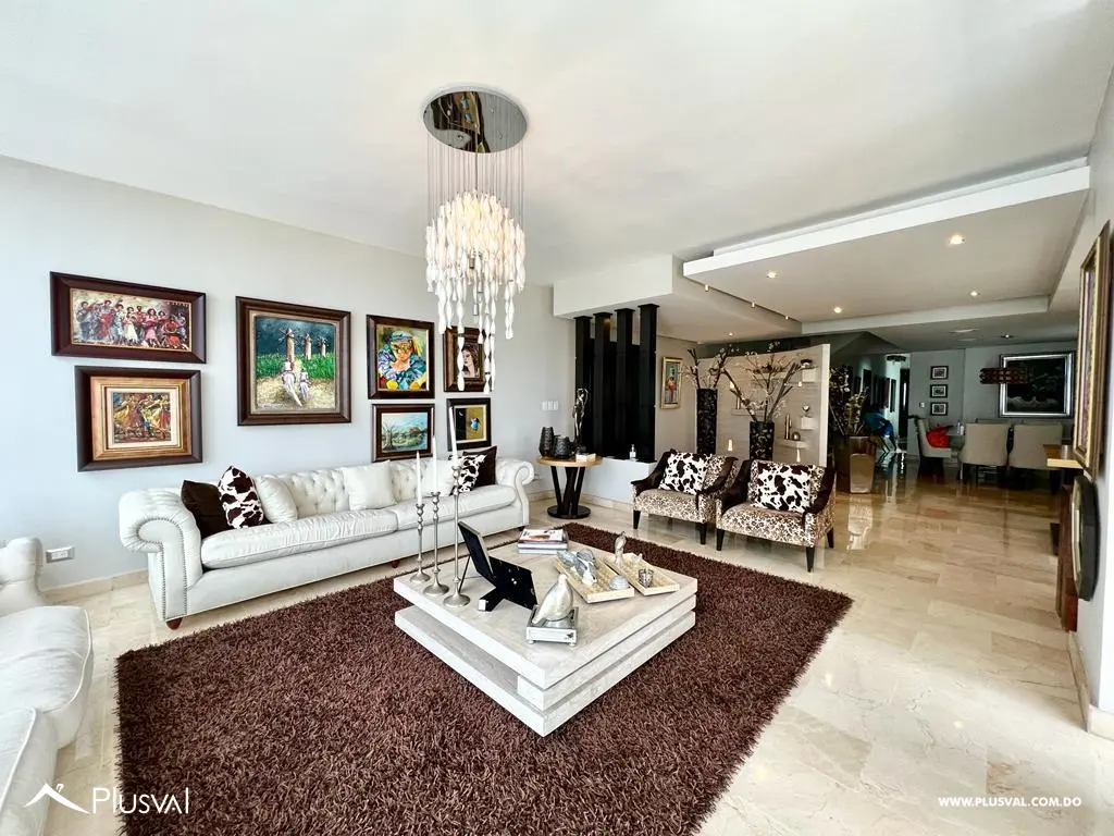 Excelente PH de 3 niveles en venta en una de las zonas mas tranquilas de Naco 492608