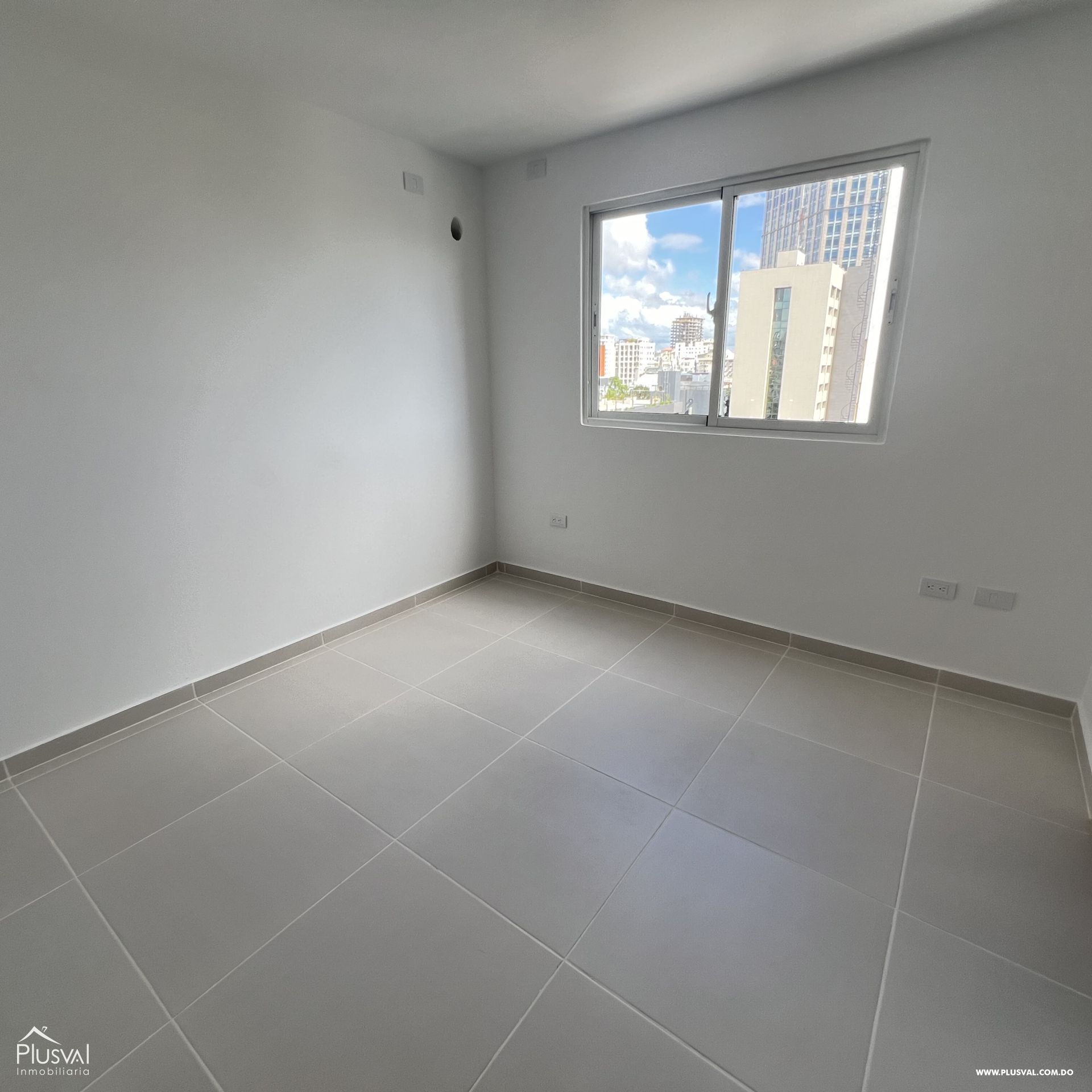 Apartamento en alquiler en Evaristo Morales 319628
