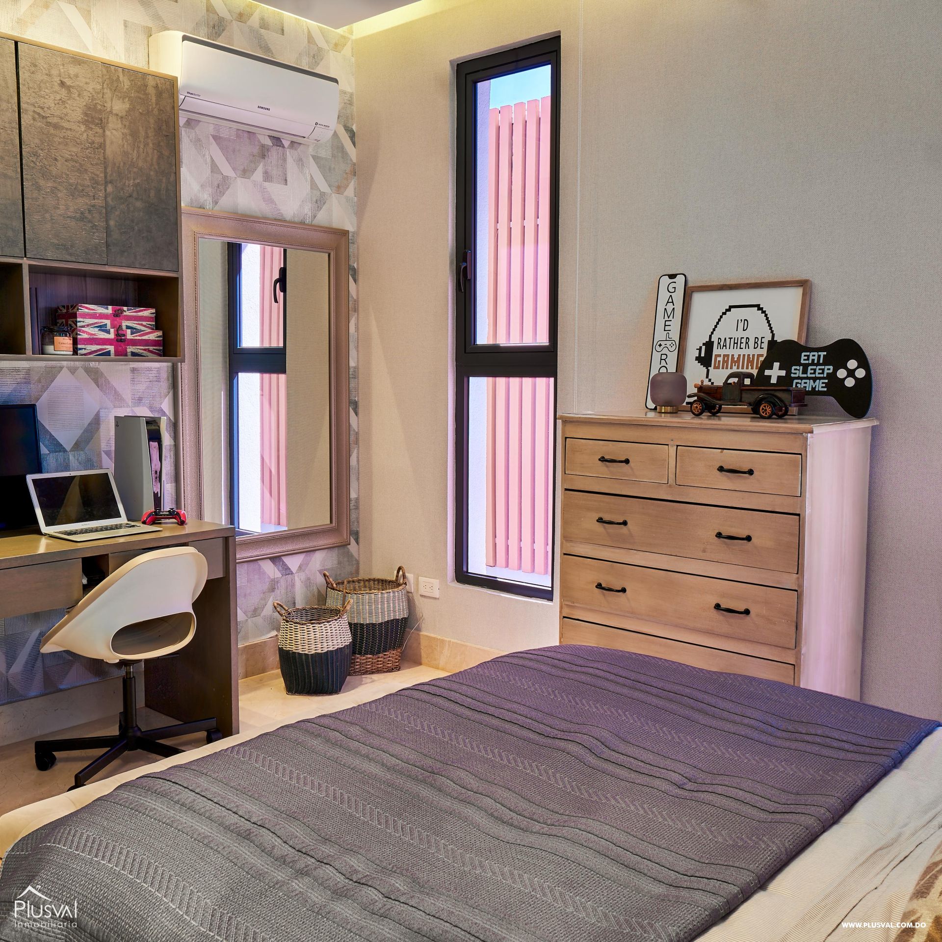 Presentamos esta lujosa residencia en Venta ubicada en Las Carmelitas 418086