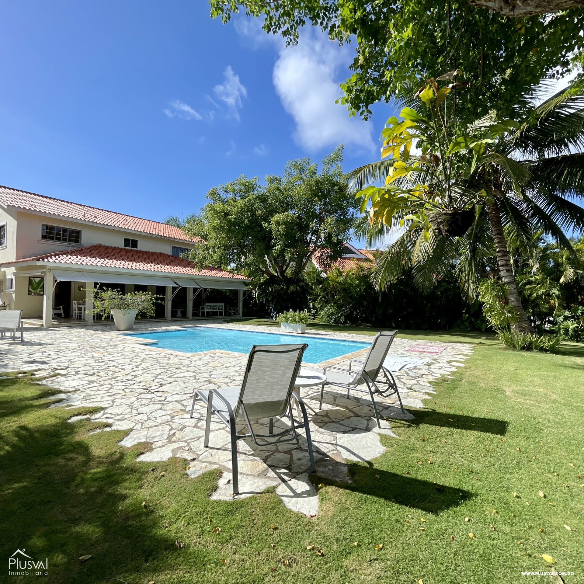 Villa en Alquiler AMUEBLADA, en Metro Country Club 219702