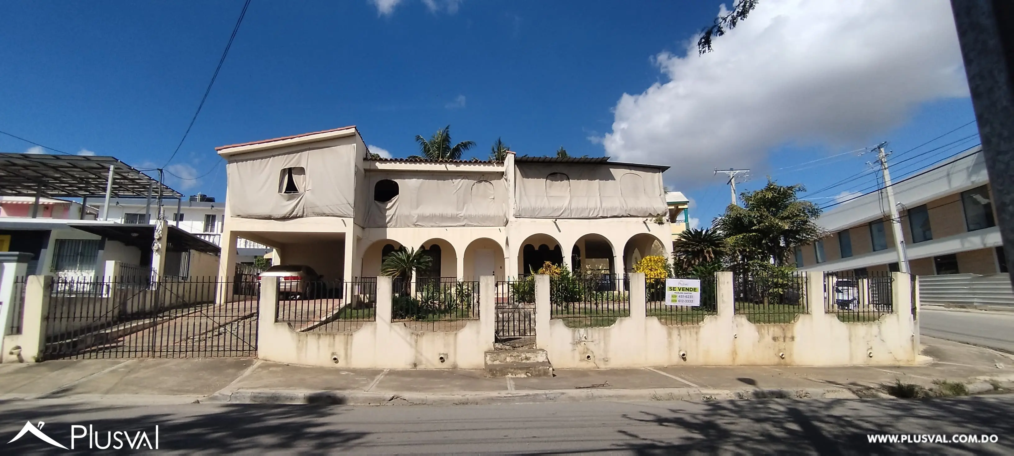 Casa en Altos de Rafey - Excelente solar para uso comercial 483726