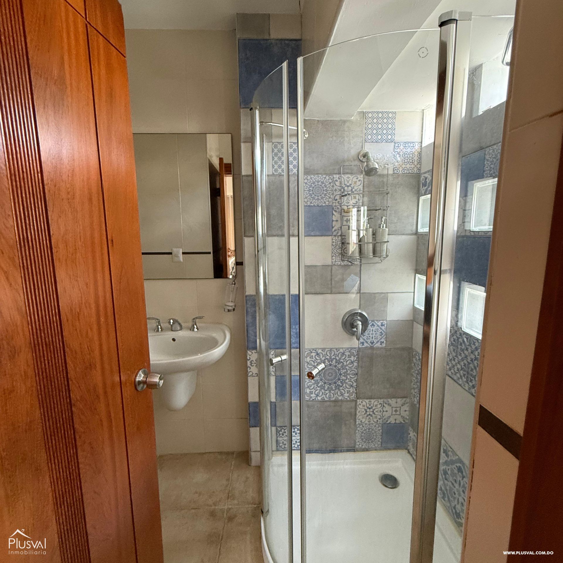 Apartamento Amueblado en venta en Los Corales, Bavaro 386208
