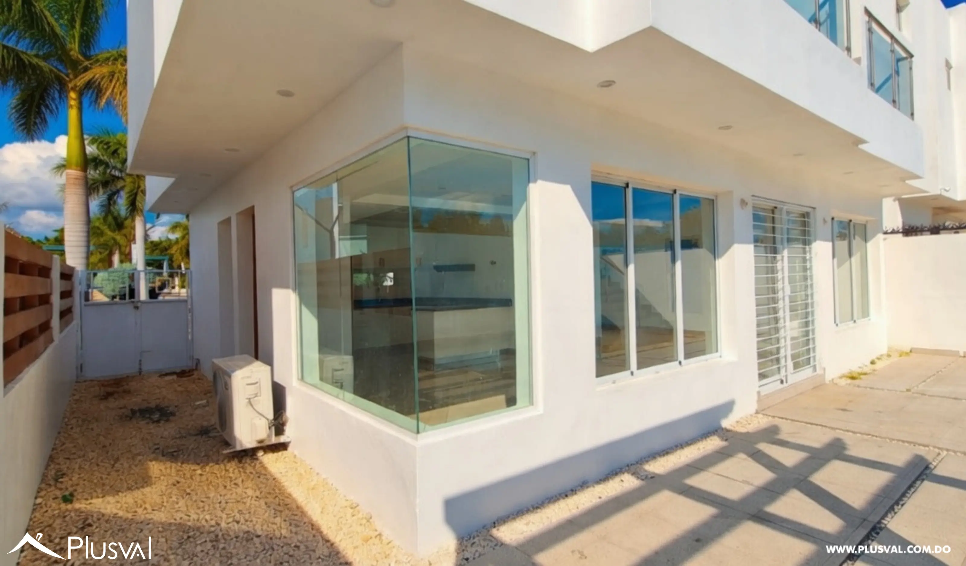 Villa en residencial privado en La Caleta con terraza 491576
