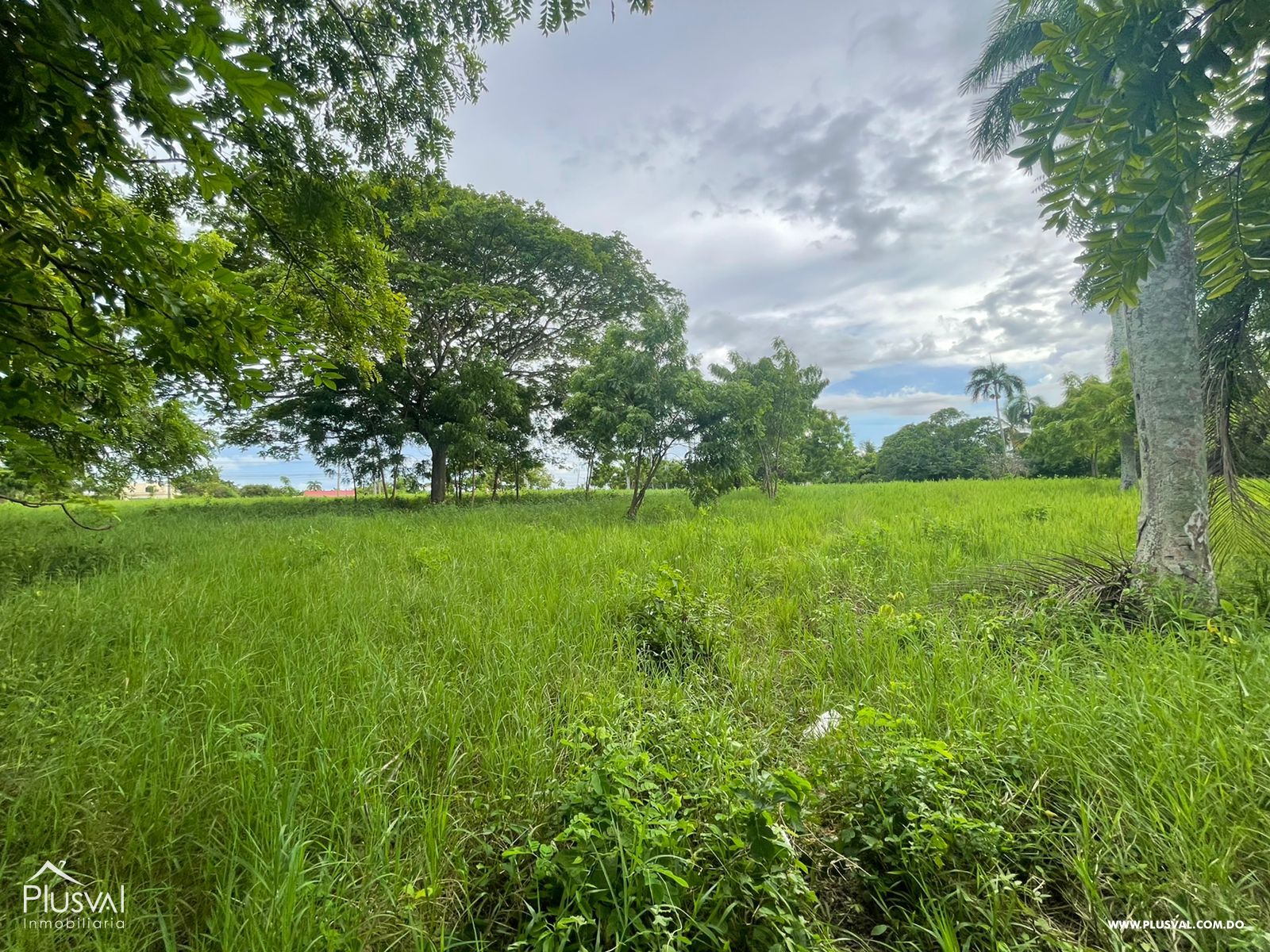 Solar con amplio frente en Macao Punta Cana 233475