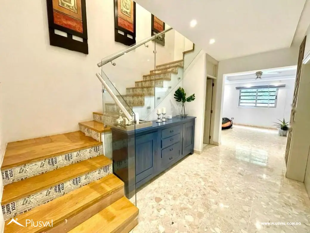 Casa en alquiler amueblada finamente con Patio y  Jacuzzi  en la mejor zona en Los Ríos 528249