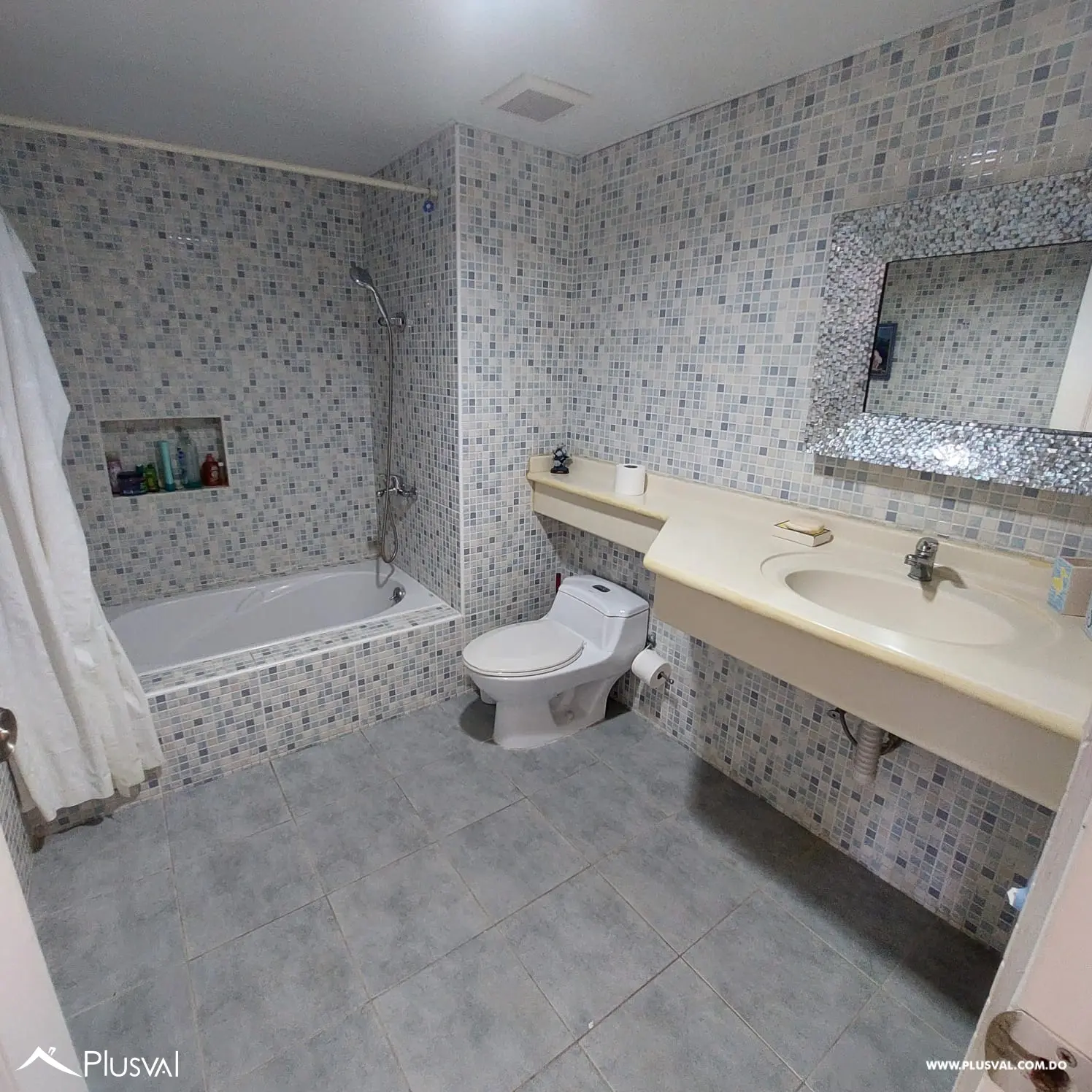 Hermoso apartamento  de playa en Juan Dolio, perfecto para invertir y vacacionar 463055