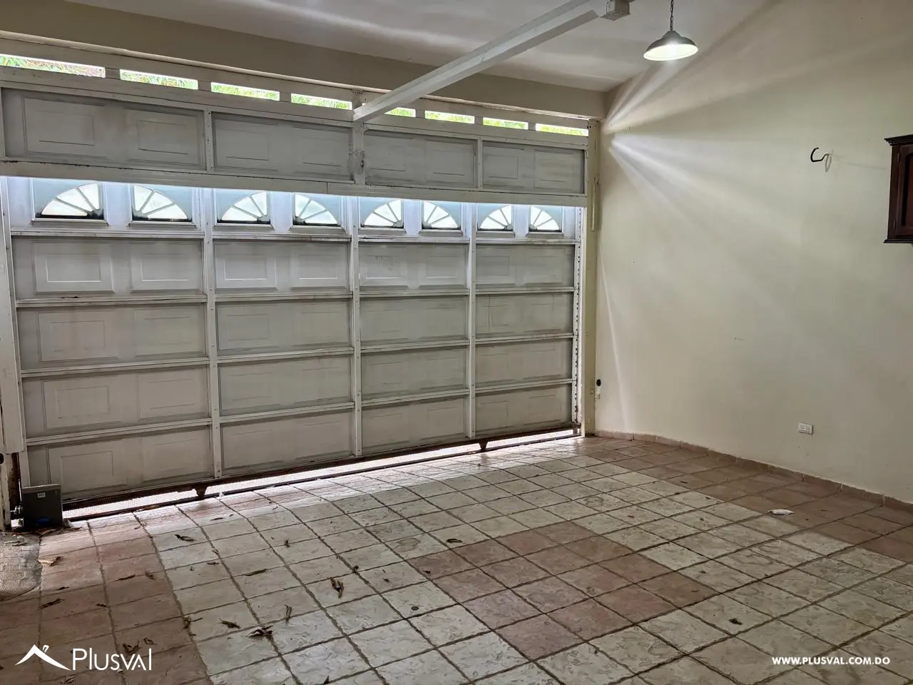 Amplia y clásica casa en alquiler en la mejor zona de Bella Vista 457969
