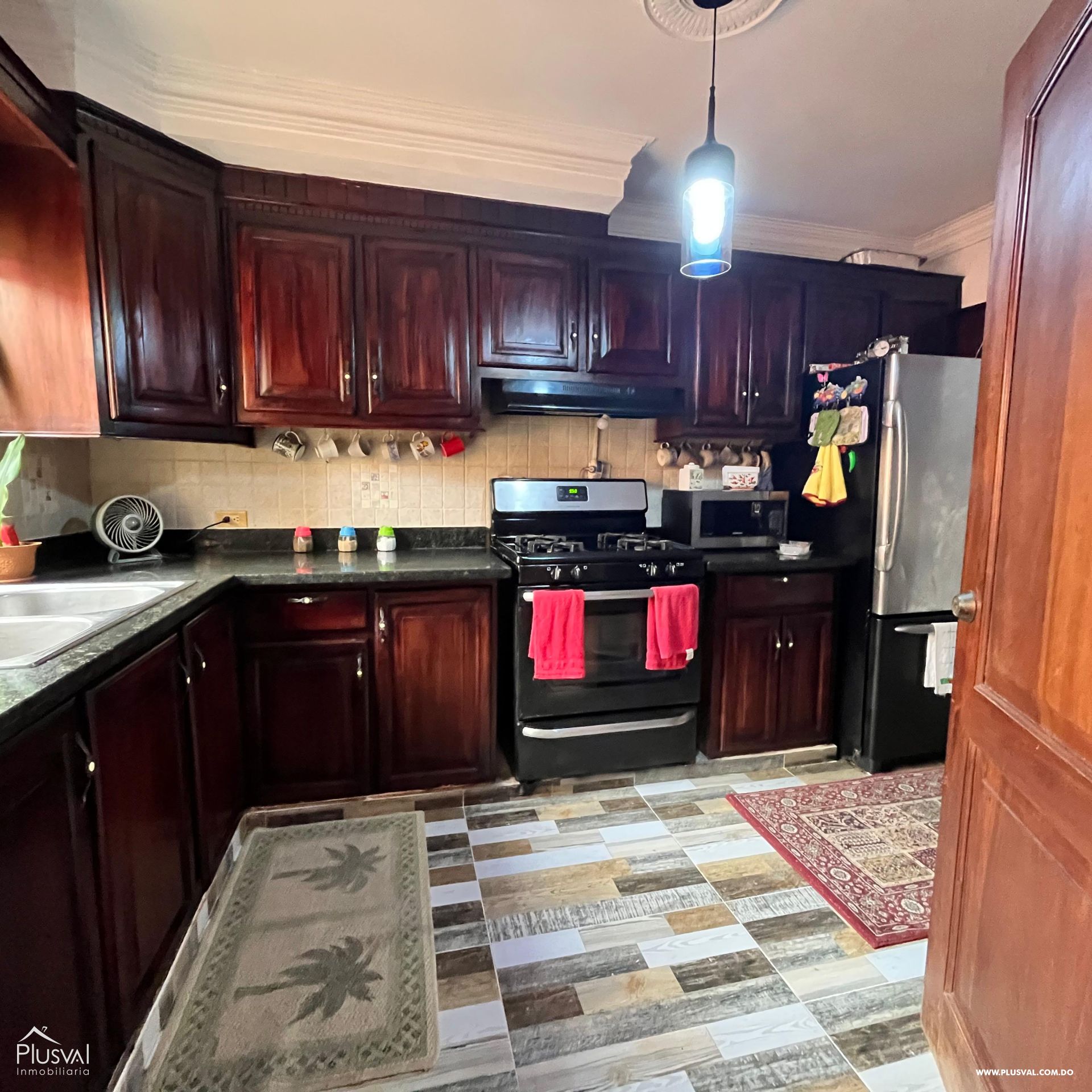 Casa lista en venta Res. Mirador del Este 451320
