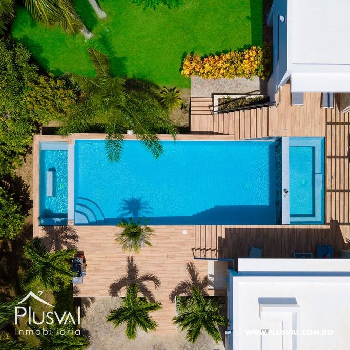 Hermosa Villa en Sosua con vista al Océano 375141