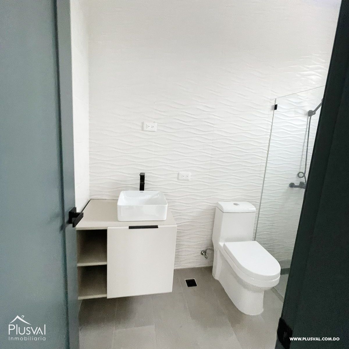 Penthouse Moderno con Terraza y Espacios Únicos en Los Álamos 405139