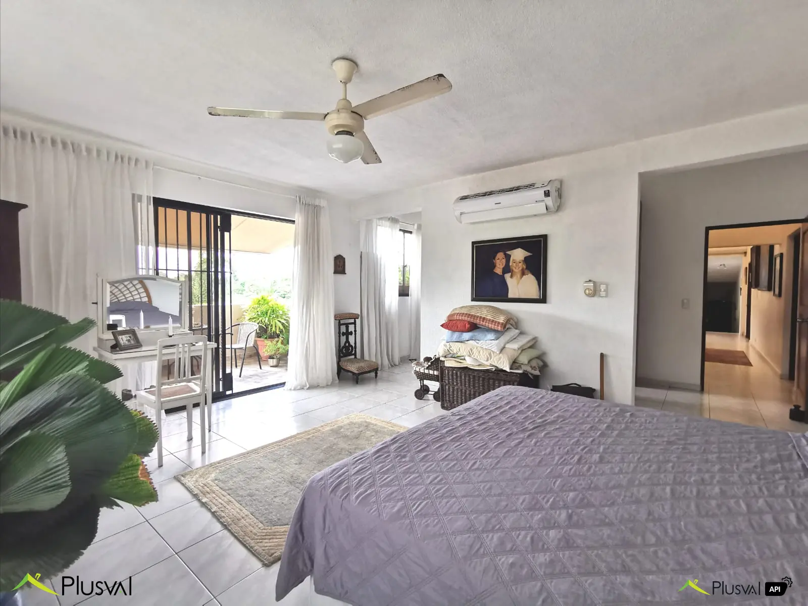 Se vende amplia casa en Altos de Arroyo Hondo II con patio 450328