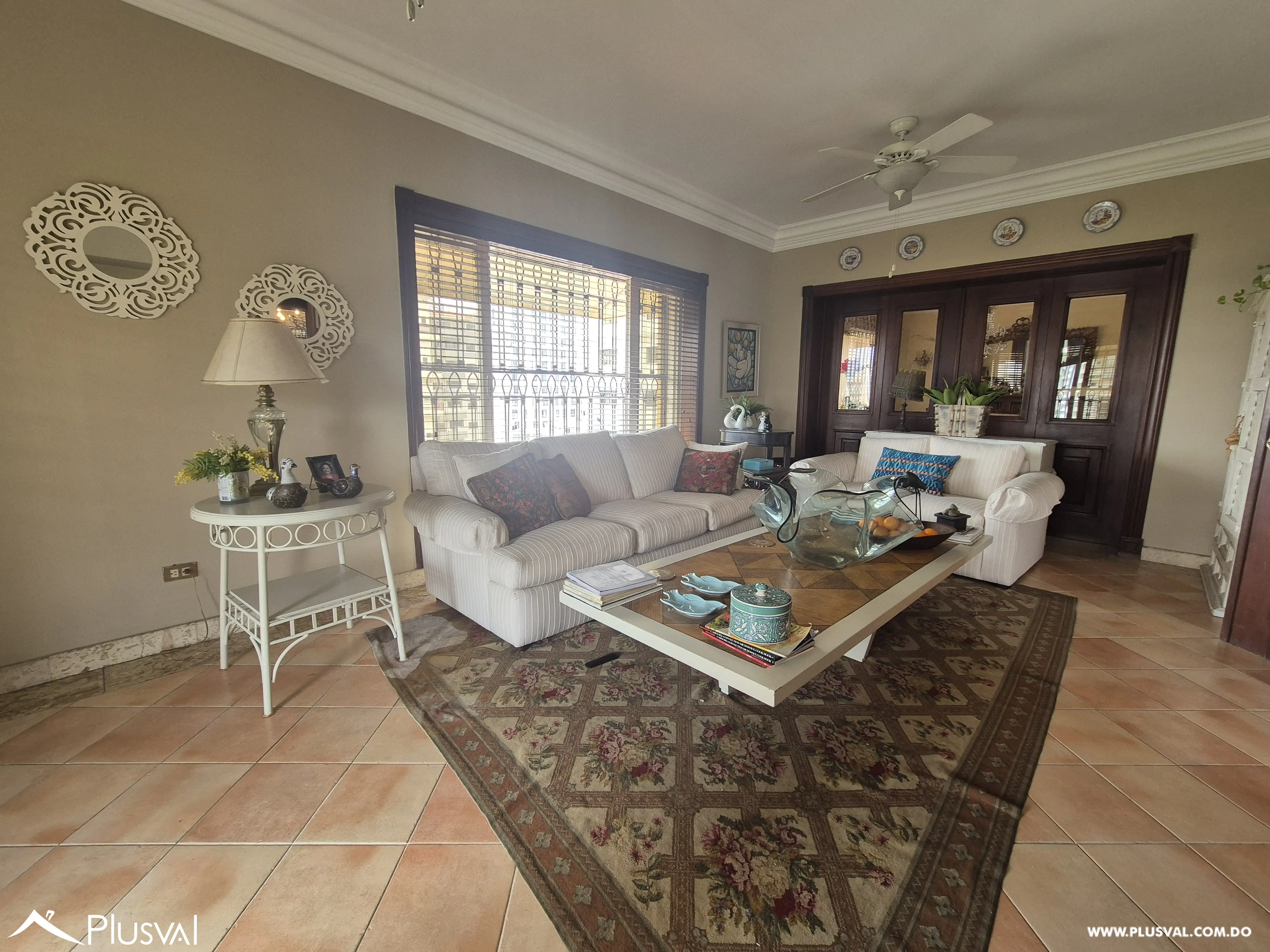 Apartamento uno por piso en venta en Serralles en piso alto 456446