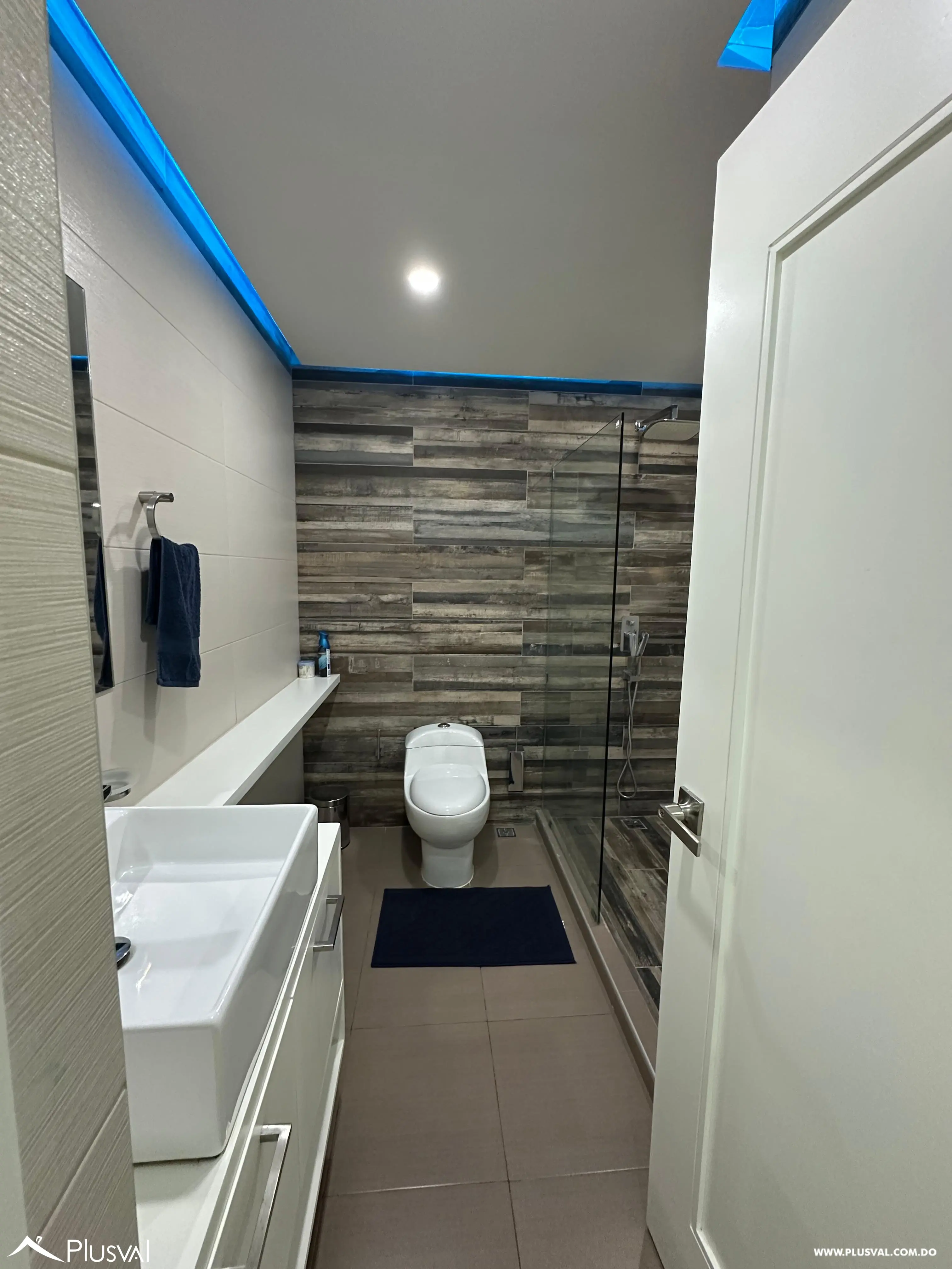 SE RENTA APARTAMENTO CON LINEA BLANCA INCLUIDA 463535