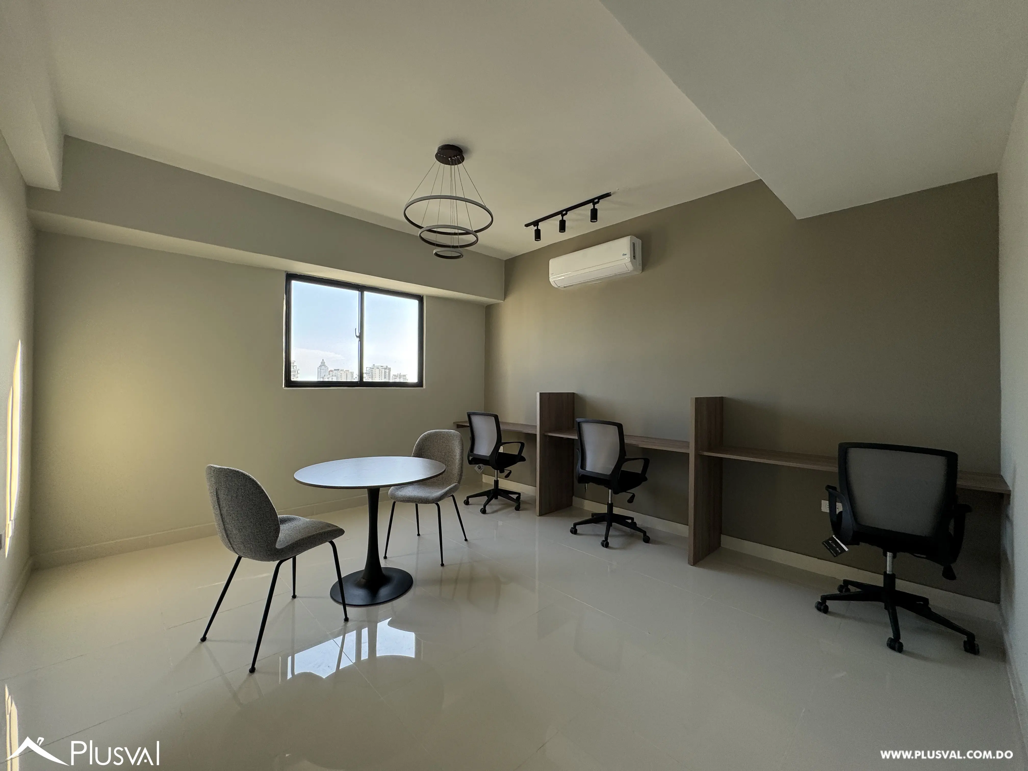 Apartamento en alquiler con 2 habitaciones y amenidades modernas cerca del Mirador Sur 493046