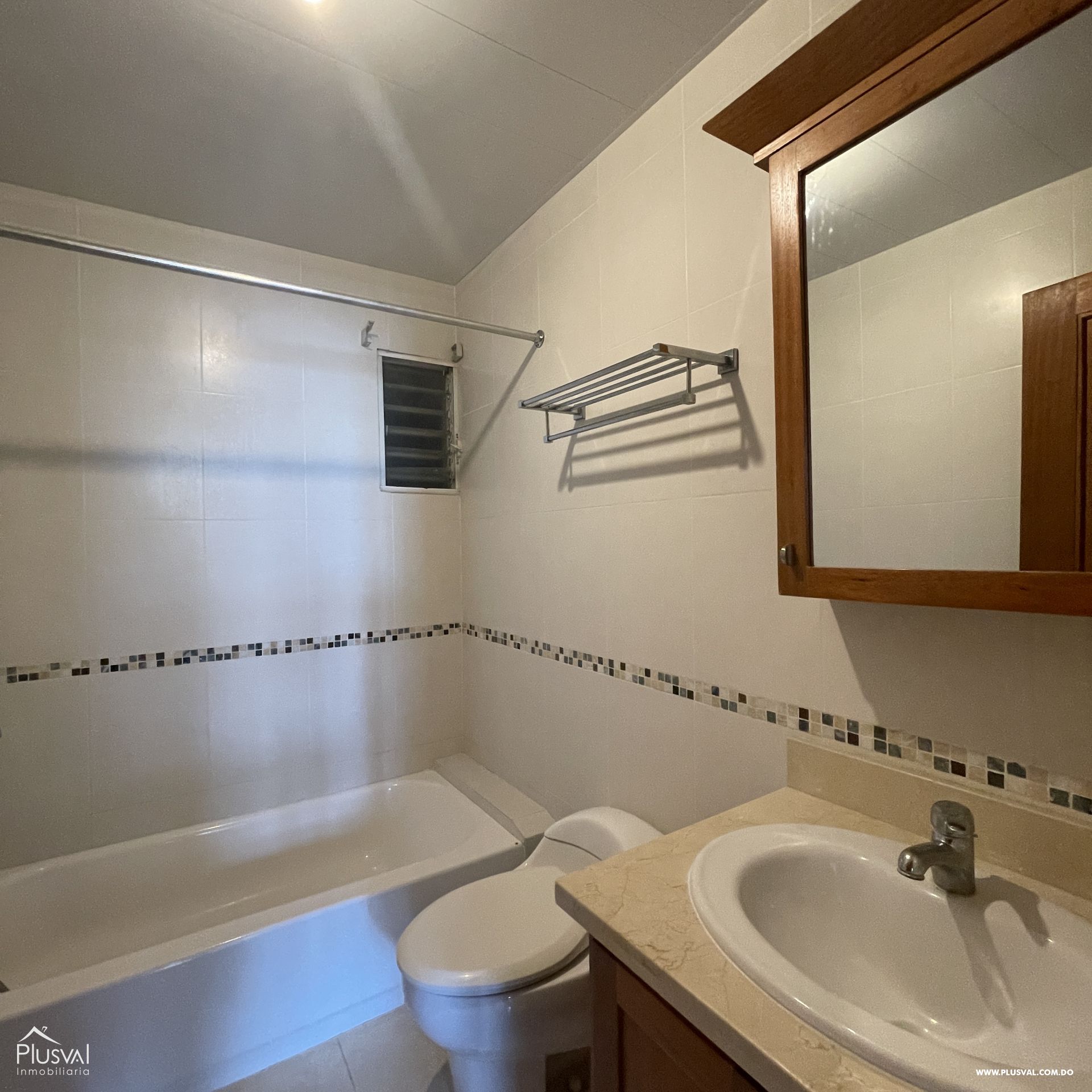 Alquiler Apartamento con Piscina Arroyo Hondo Viejo 3 Habs, 3 parqueos y Terraza 394081