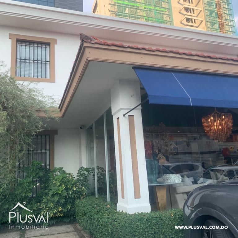 Alquiler Local Comercial en calle privilegiada de Piantini 275527