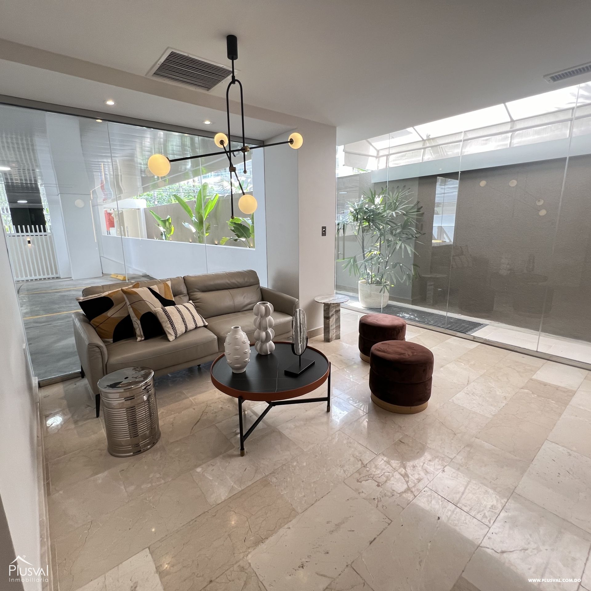Apartamento en alquiler en Evaristo Morales 319632