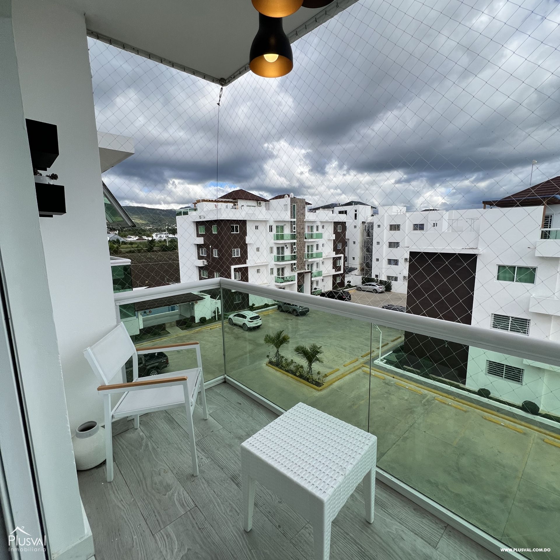 Amplio penthouse en venta en zona privilegiada de Santiago. 246028