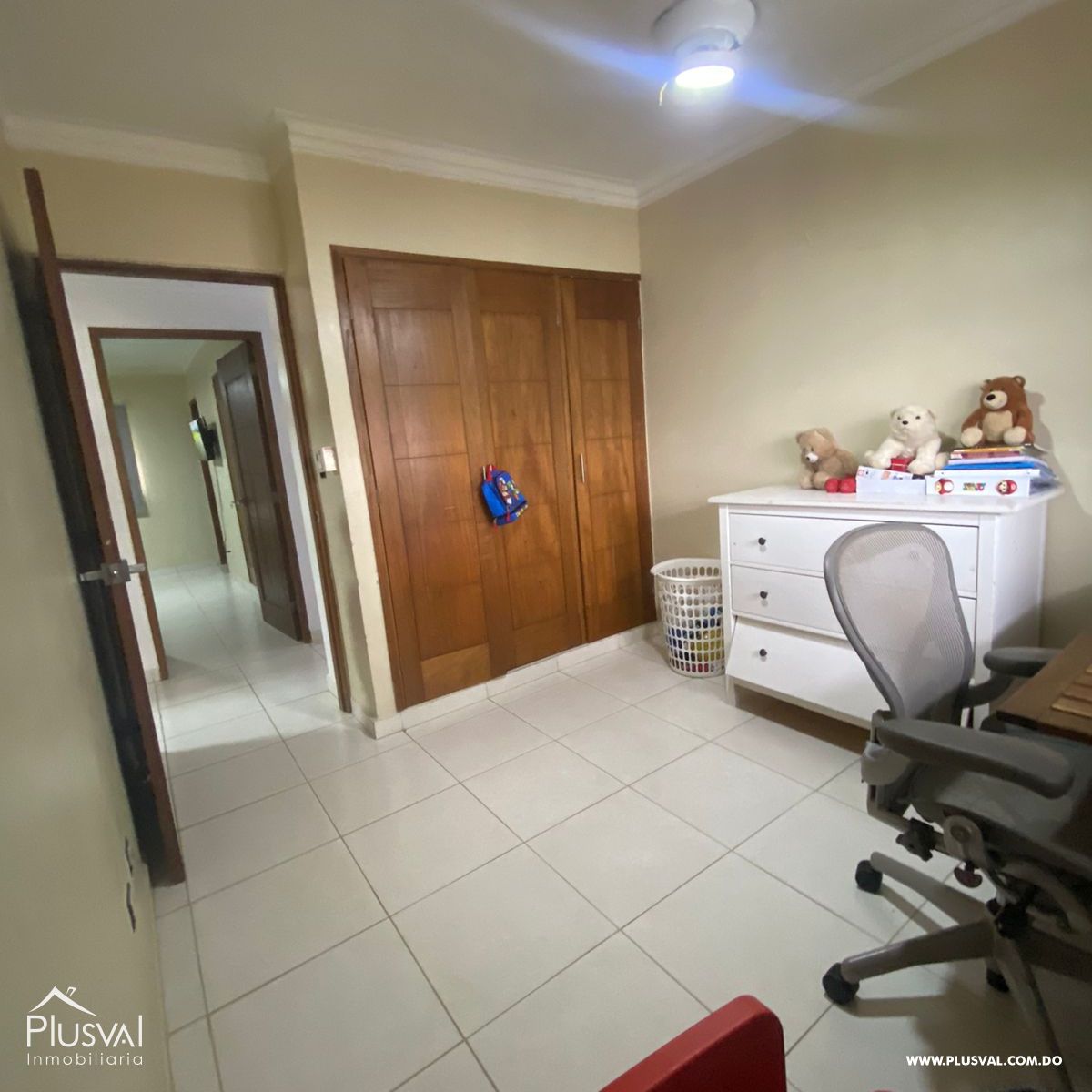 Apartamento en venta de 3 habitaciones en San Isidro Labrador 387080