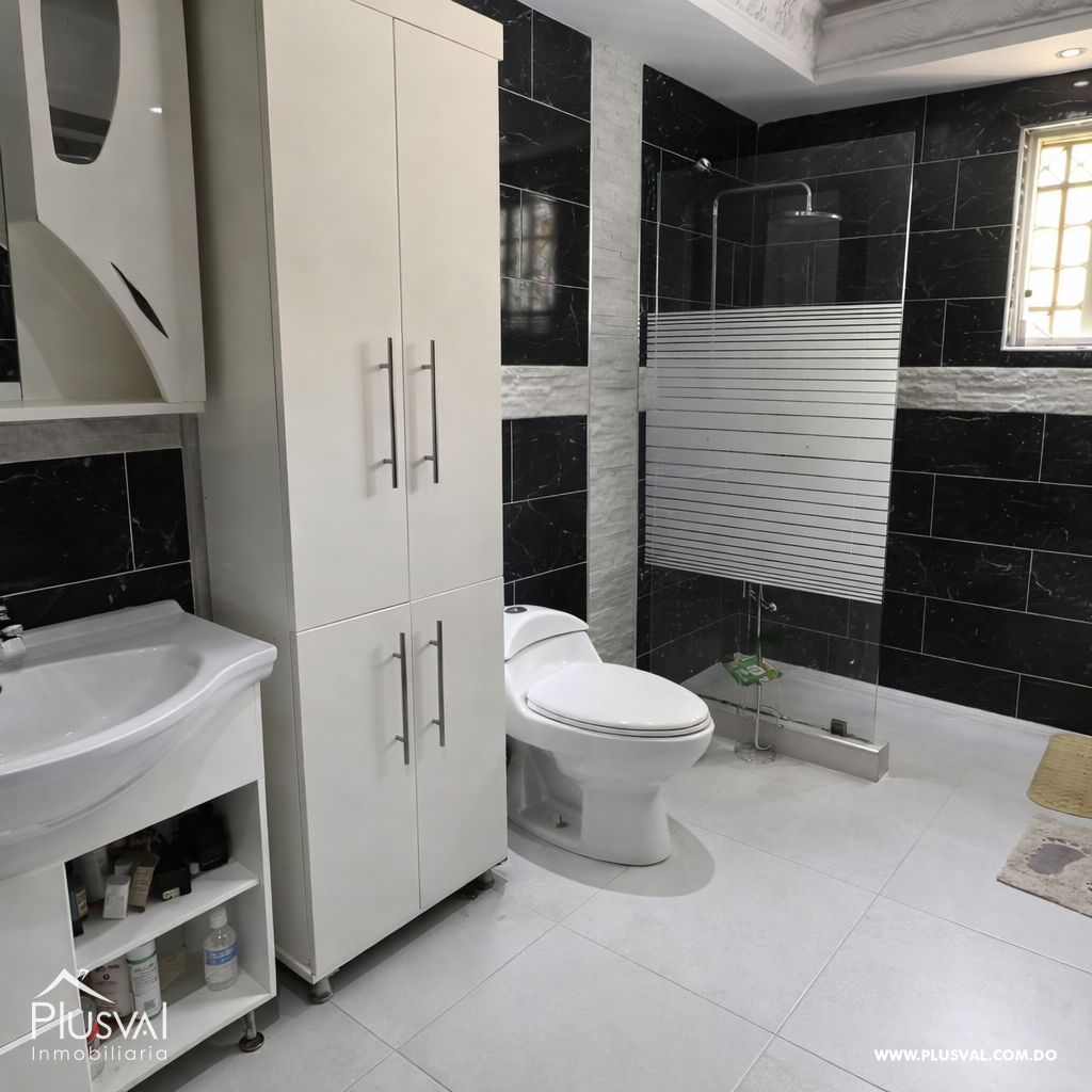 Casa de amplia con Piscina a 3 Minutos del Próximo City Center 498892