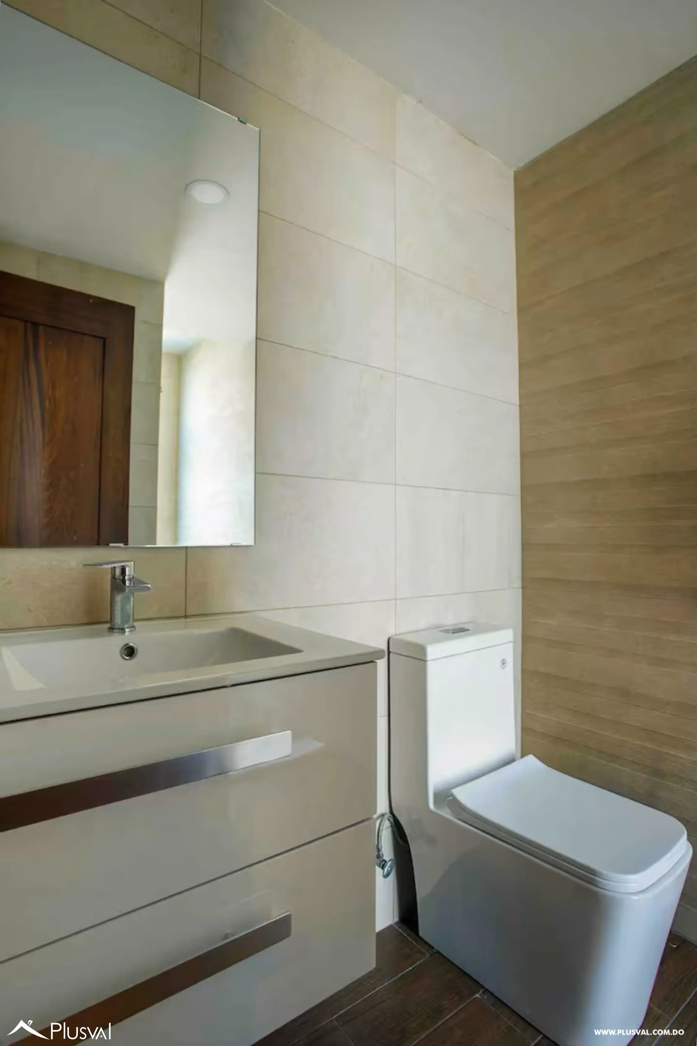 Apartamento acogedor ubicado en La Esmeralda ( Santiago) 481019