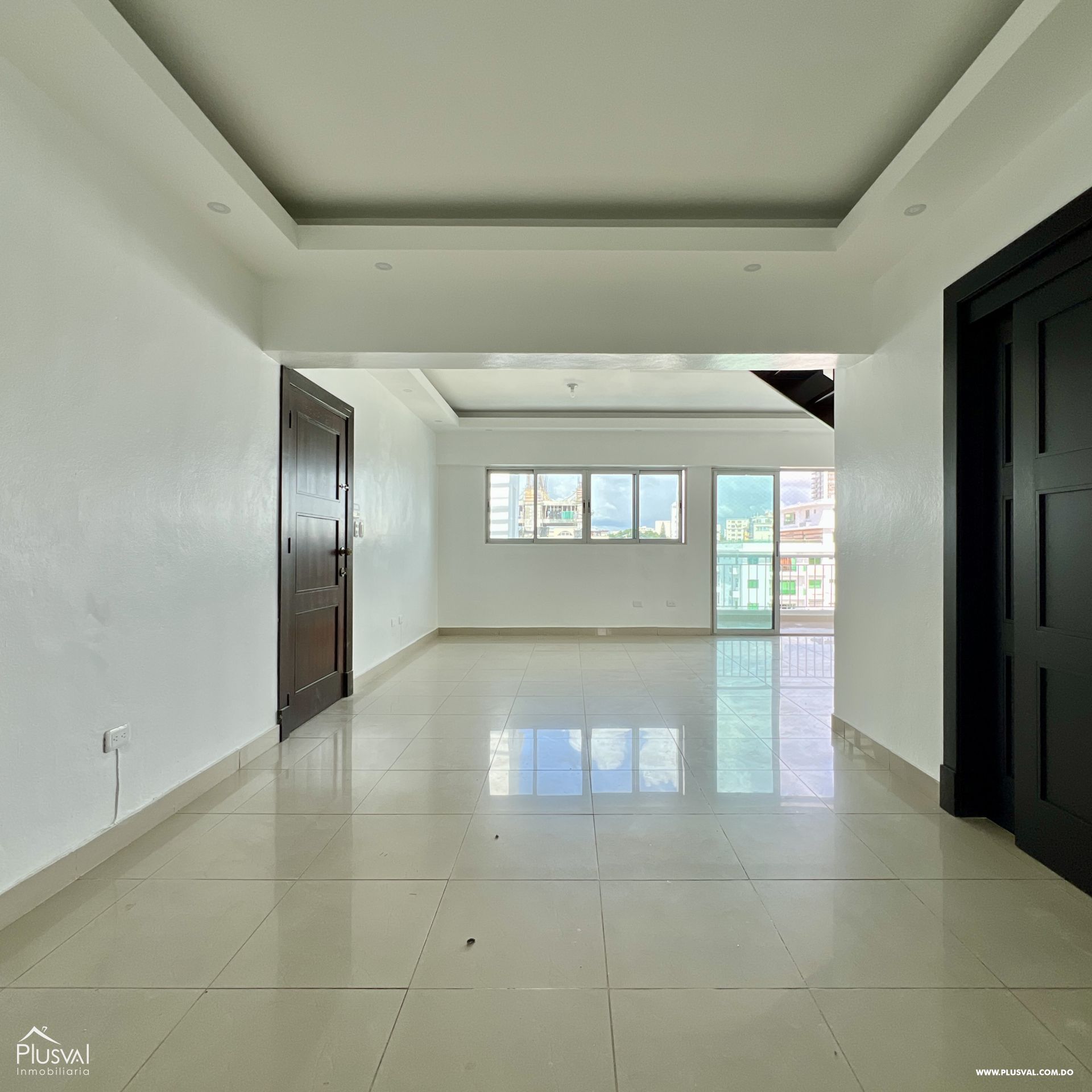 Penthouse en Alquiler en Gazcue con Vista al Mar 393754