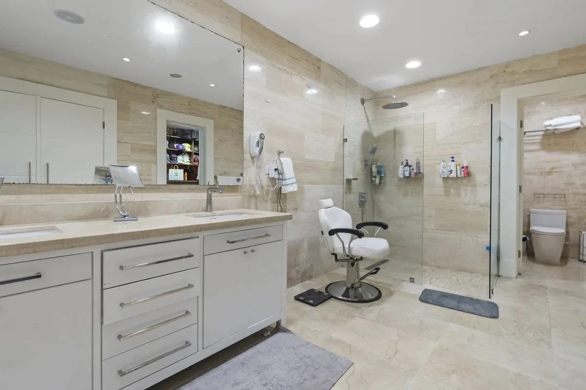 Venta Apartamento 3 habitaciones y 4 parqueos en Piantini 444970