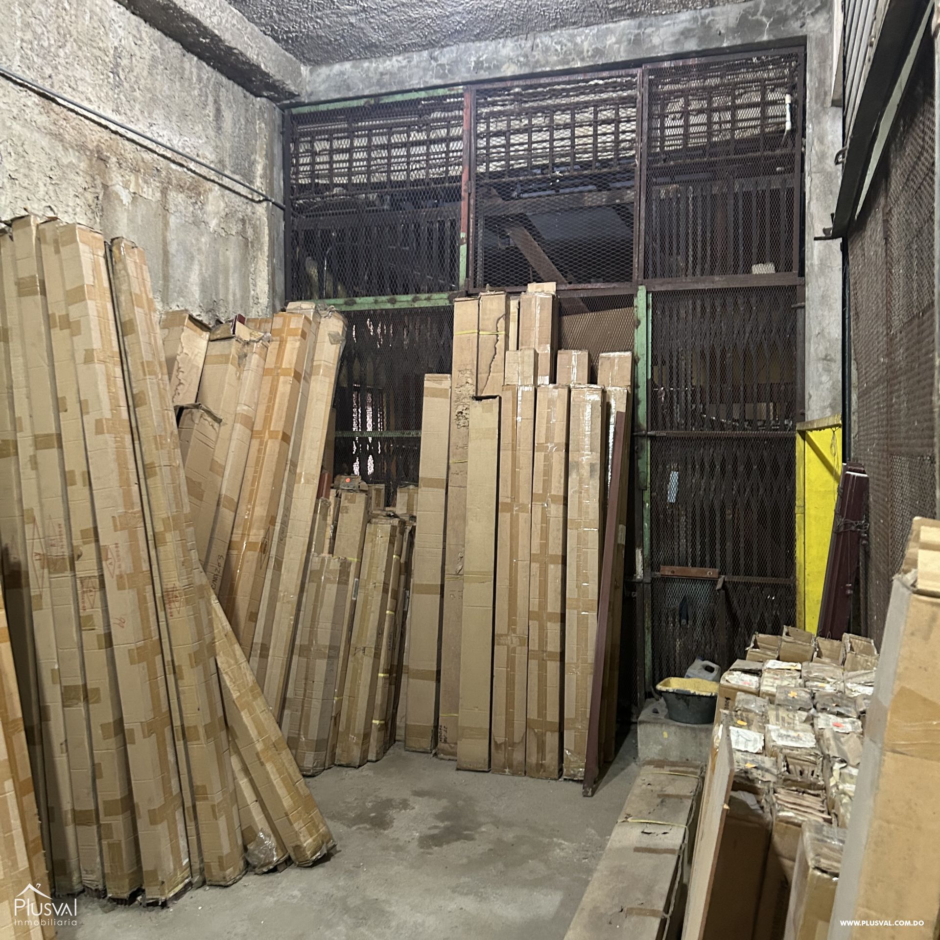 Alquiler de local comercial en San Carlos 381757