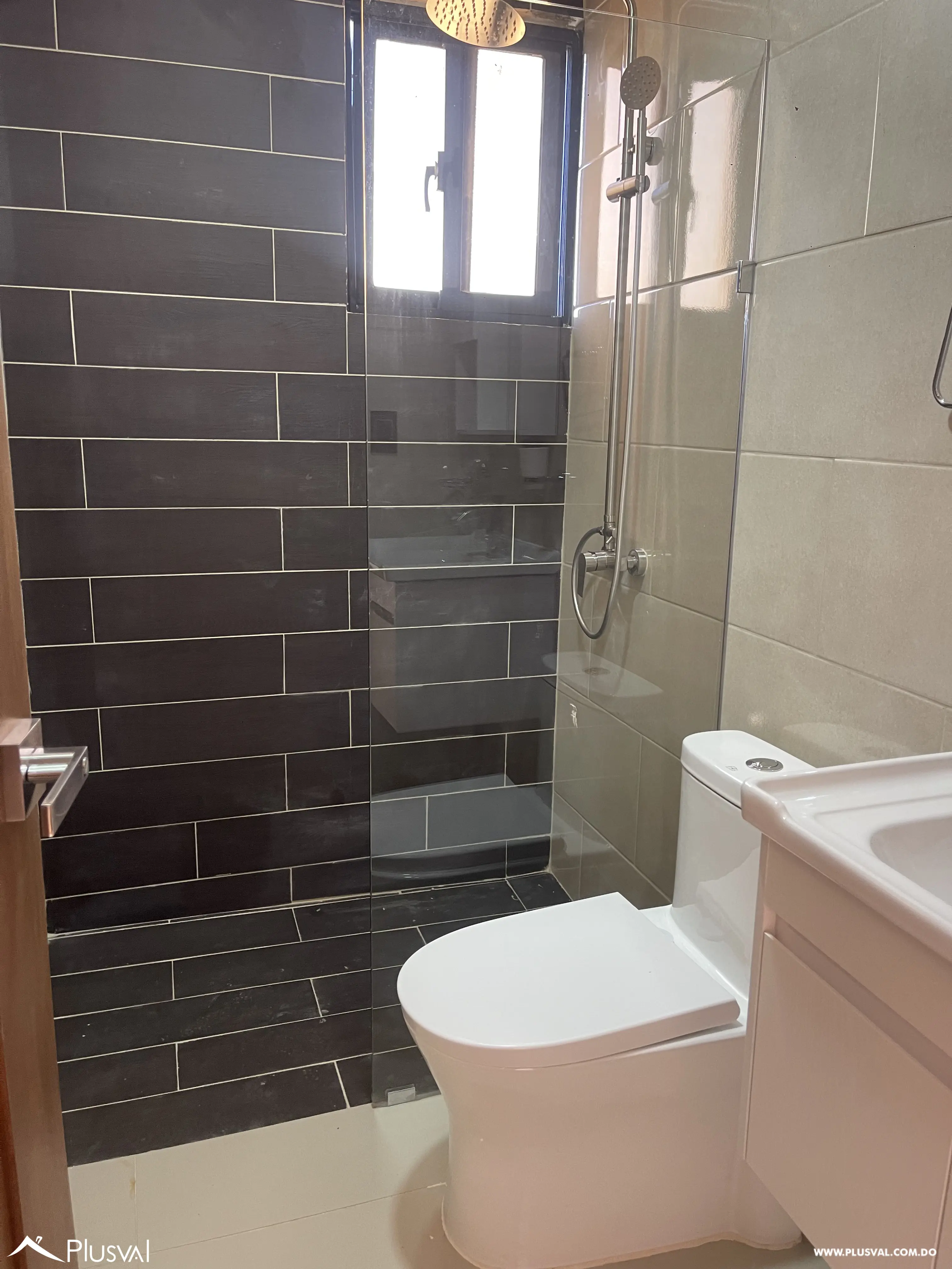 Intimo proyecto de apartamentos, en fase de terminación 533206
