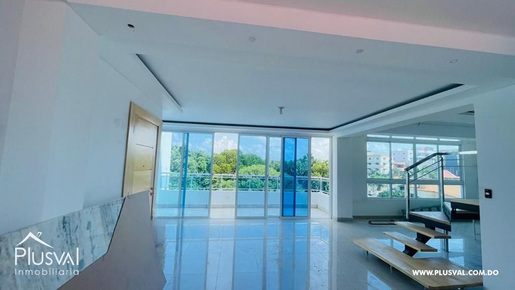 Apartamento penthouse en alquiler en Don Honorio 313342