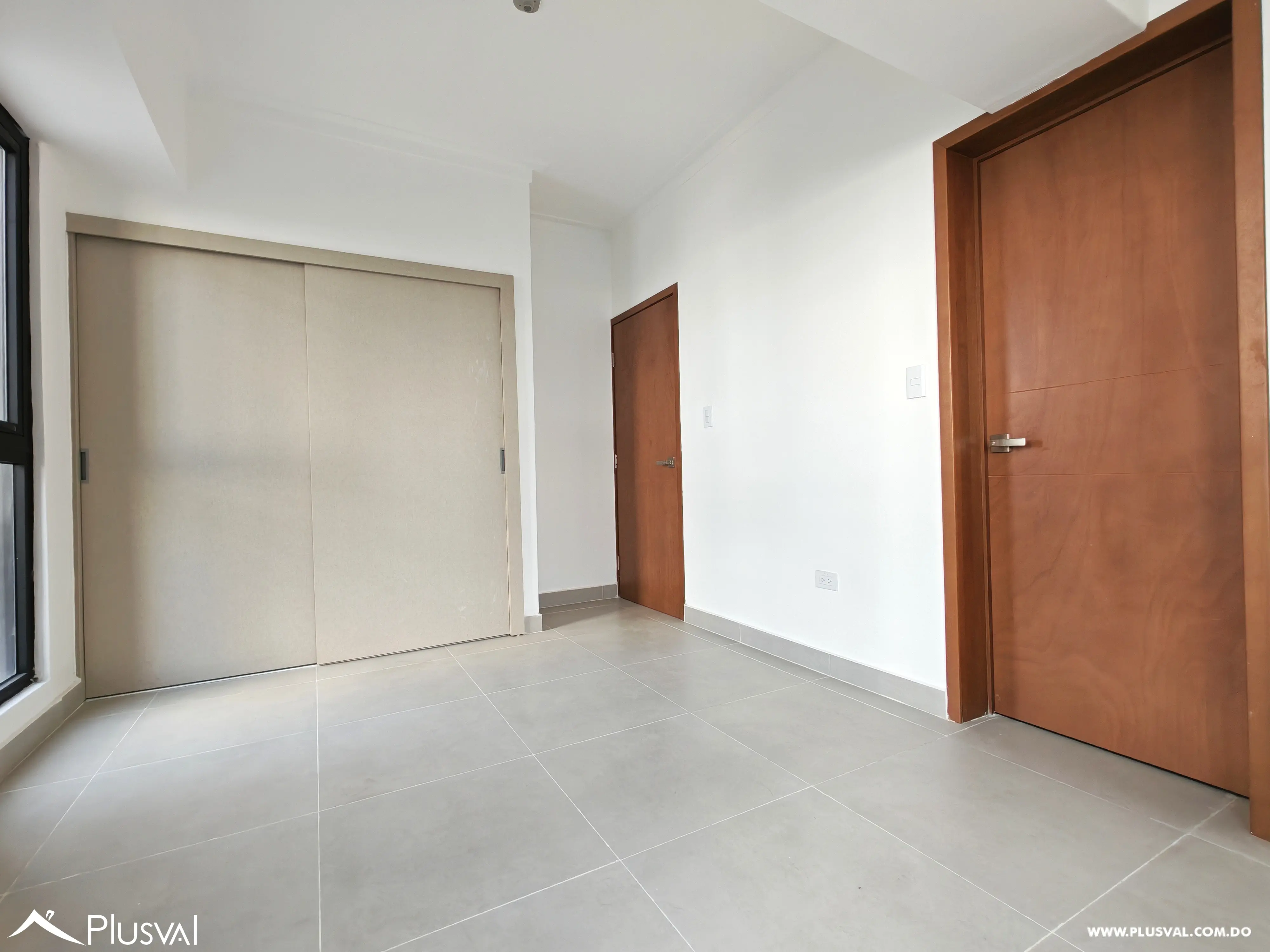 Apartamento con terraza en venta en el Vergel 527002